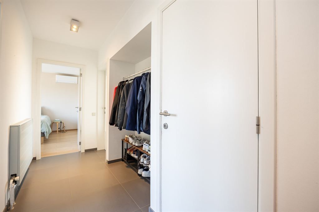 Gerenoveerd appartement met prachtig uitzicht foto 13