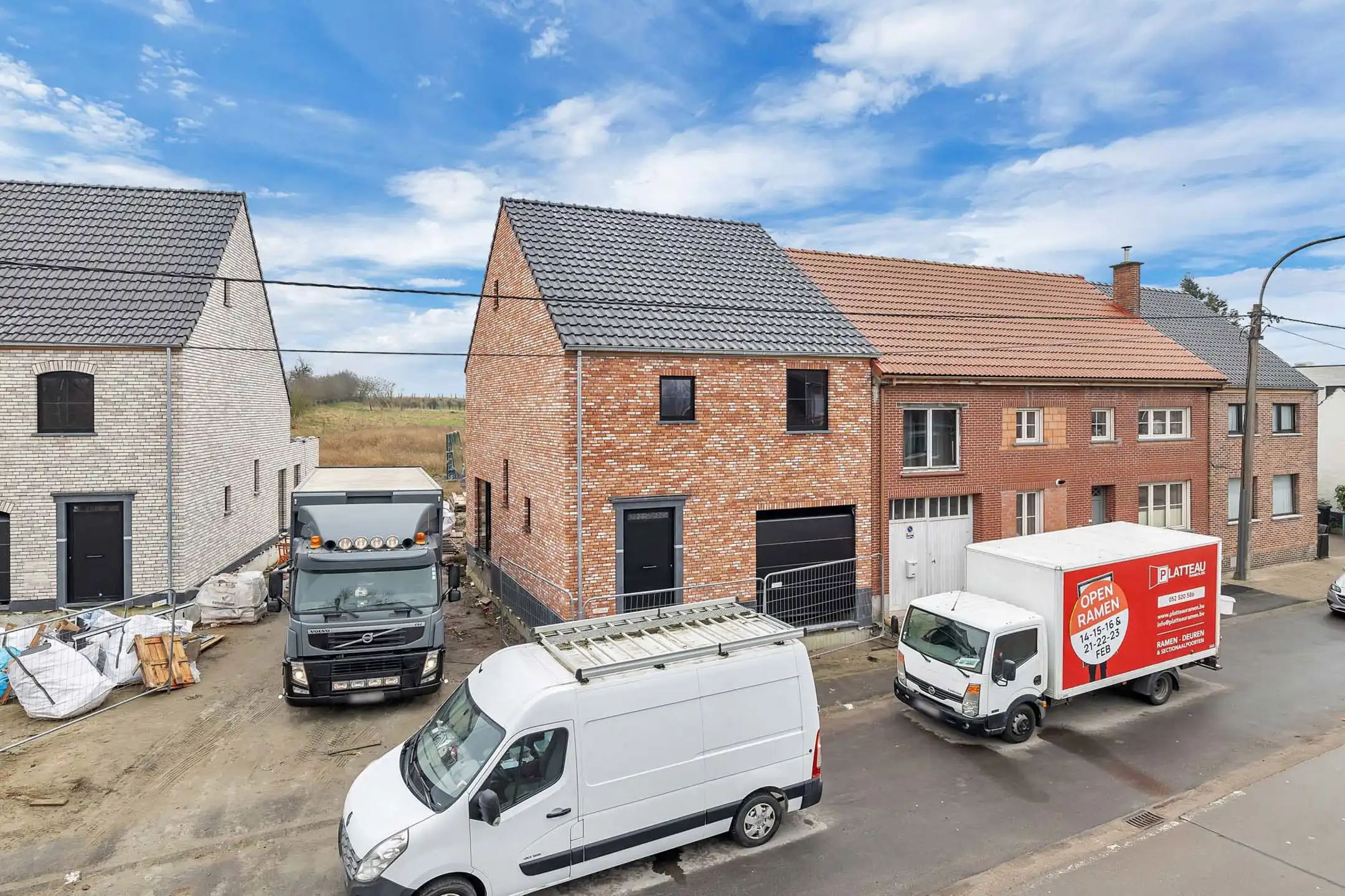 Halfopen bebouwing op een groot perceel in Denderhoutem foto 3