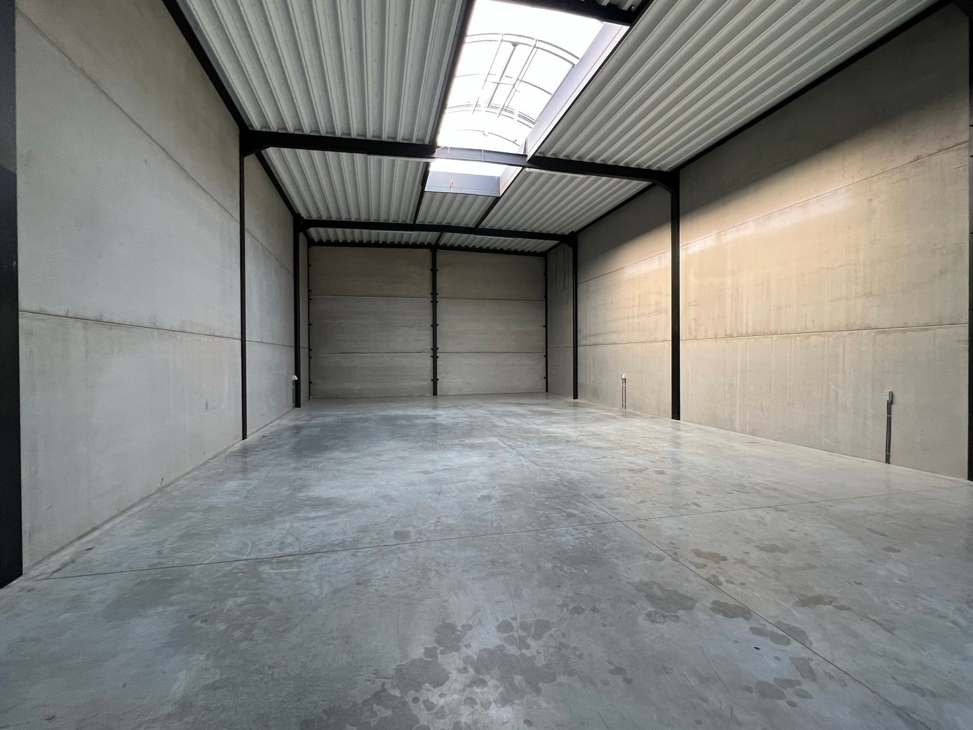 KMO-UNIT van 220m²   foto 4