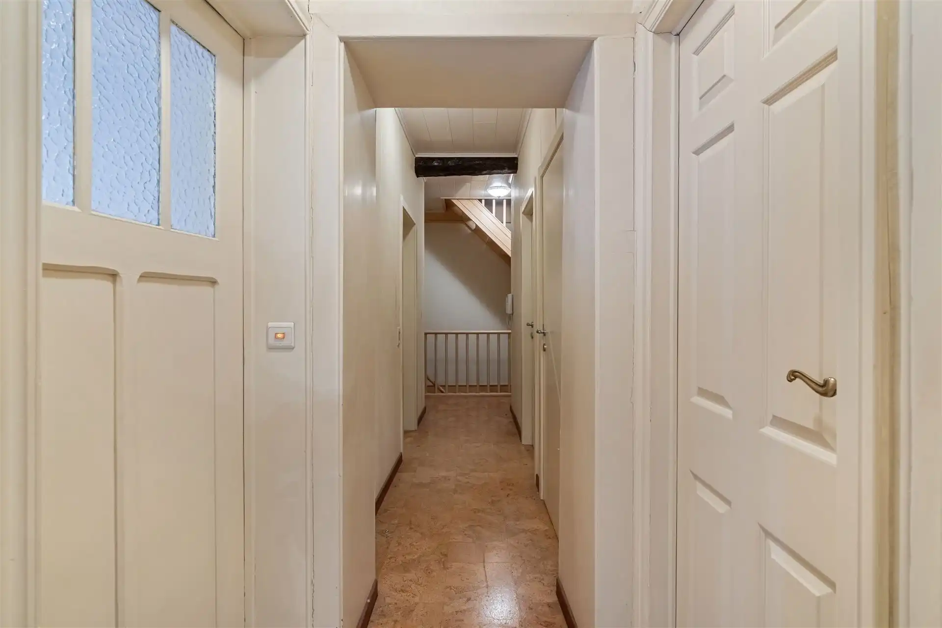 Woning met handelsgedeelte en opslagplaats. foto 30