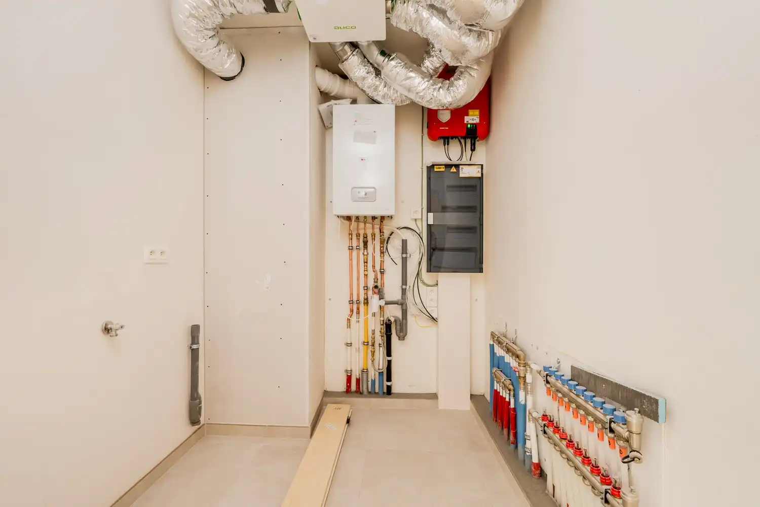 Ruim doorzonappartement nabij het centrum foto 18
