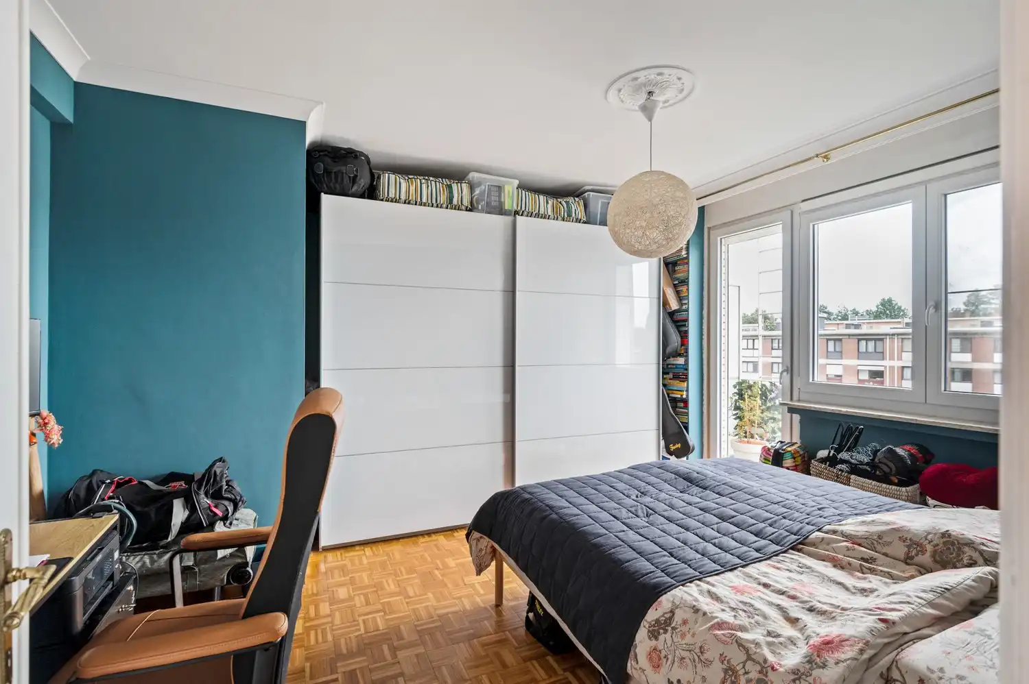 Appartement met 2 slaapkamers en kelderberging op de 3de verdieping in het centrum van Deurne! foto 10