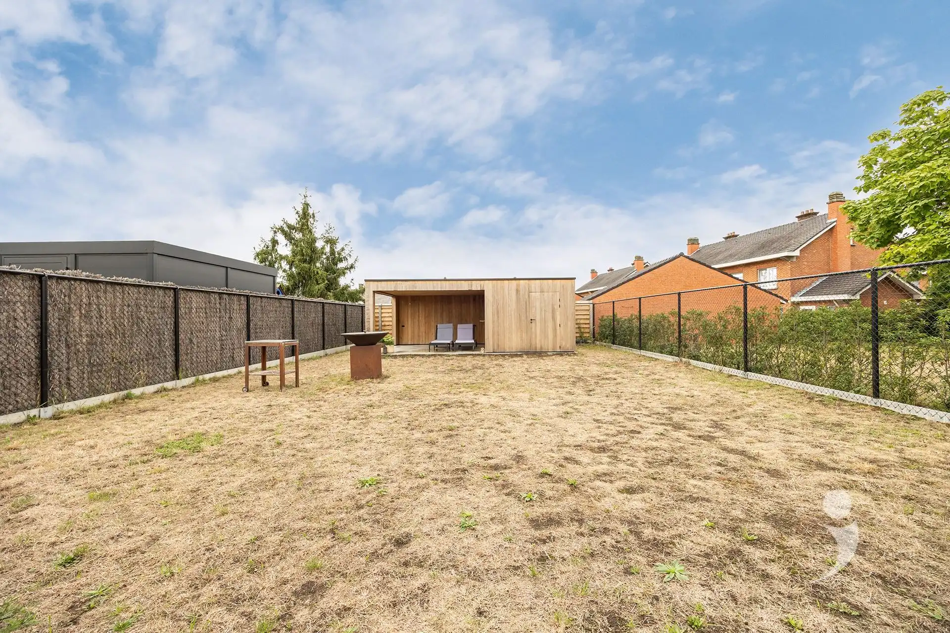 Recent gerenoveerde woning op een rustige locatie! foto 30