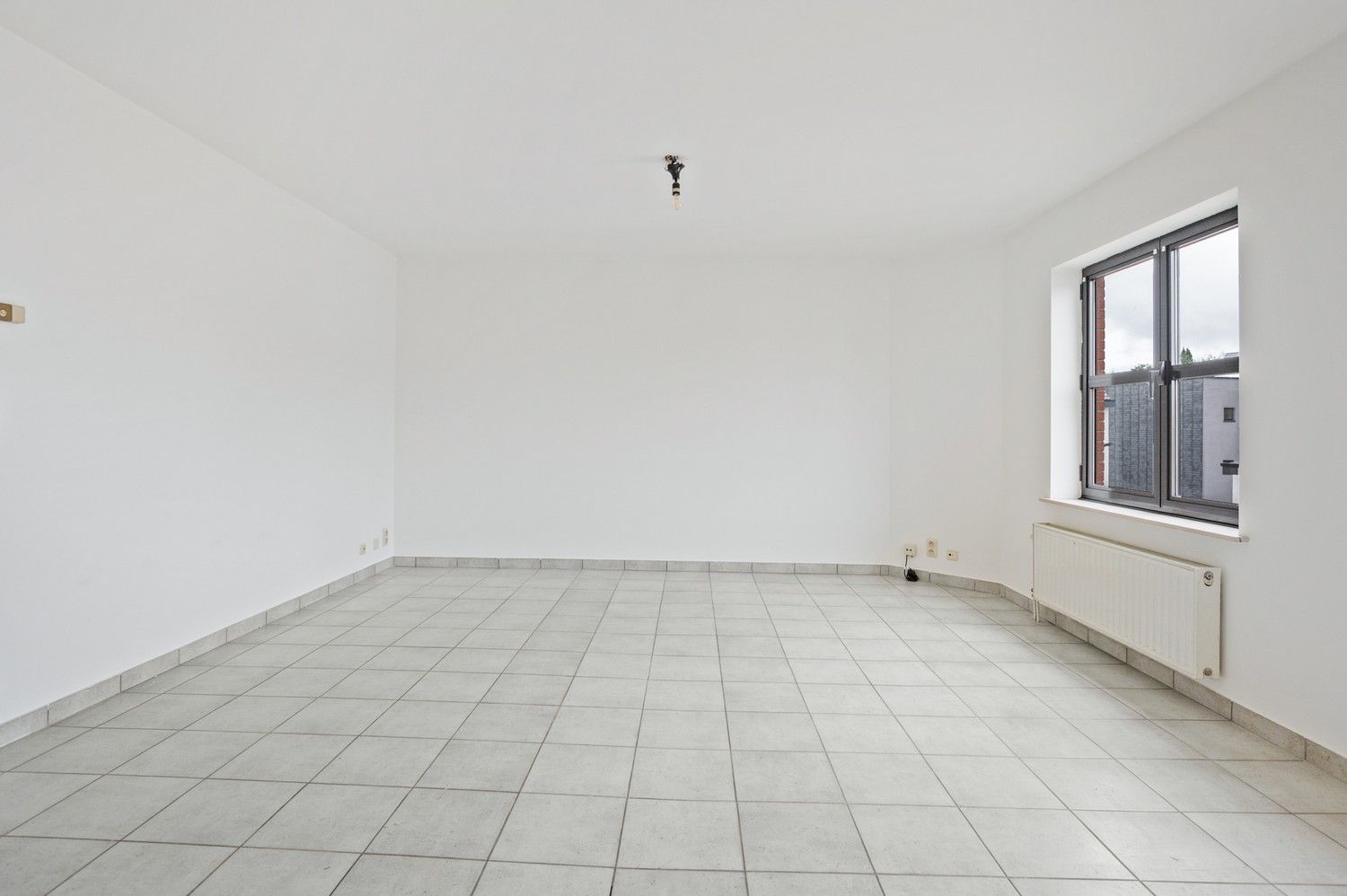 Appartement met 2 slaapkamers en terras in Wommelgem! foto 3