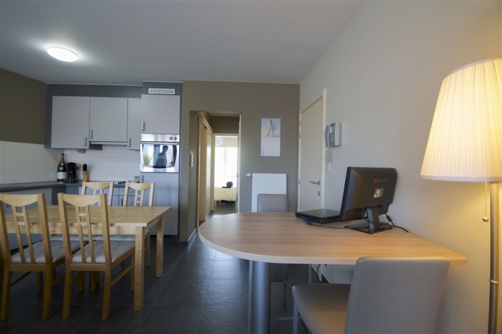 Leuk 1-slaapkamer appartement, met staanplaats en terras in Aalst foto 4