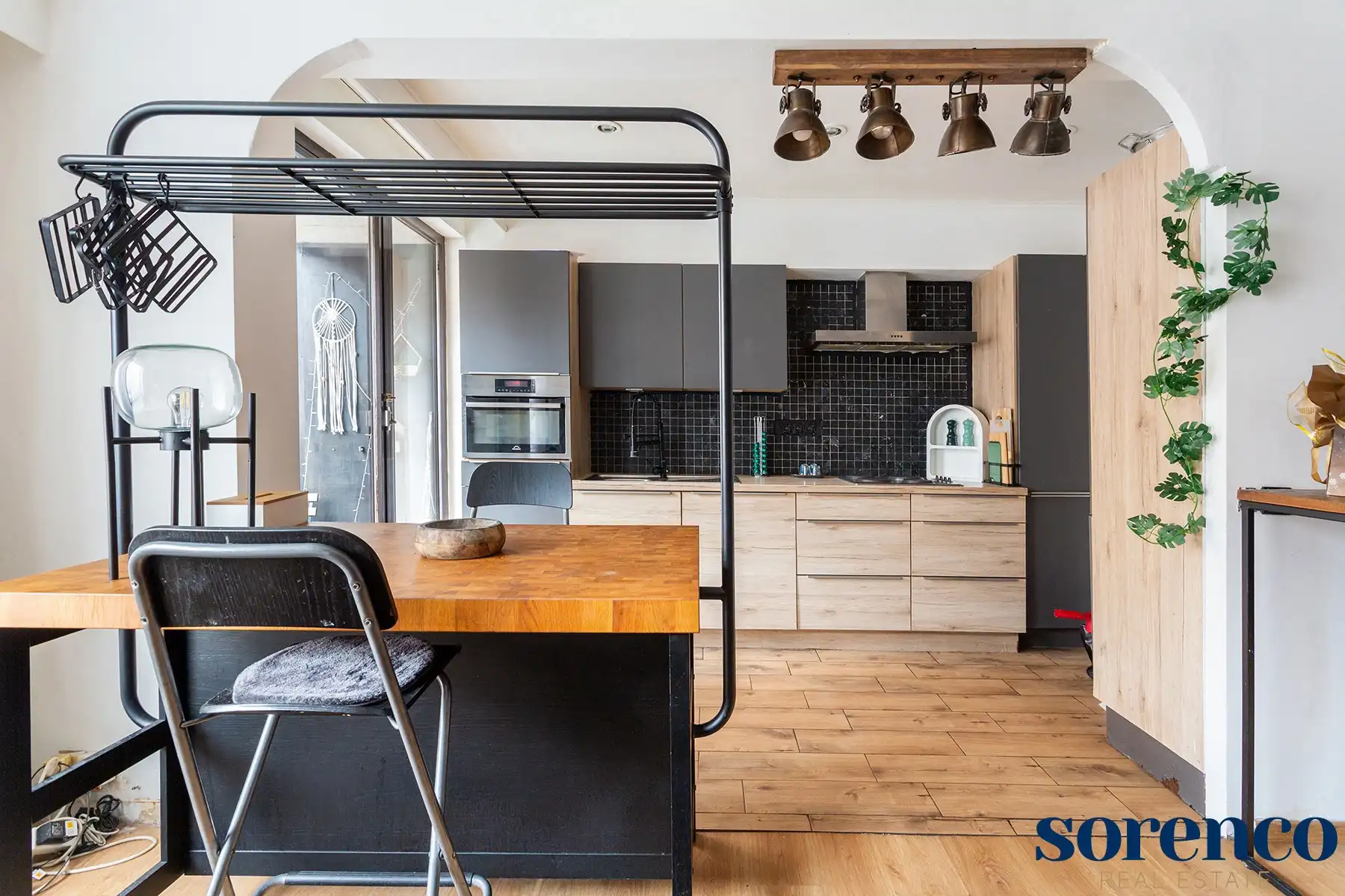 Het Zuid - 2 slpk appartement met terras op toplocatie. foto 2