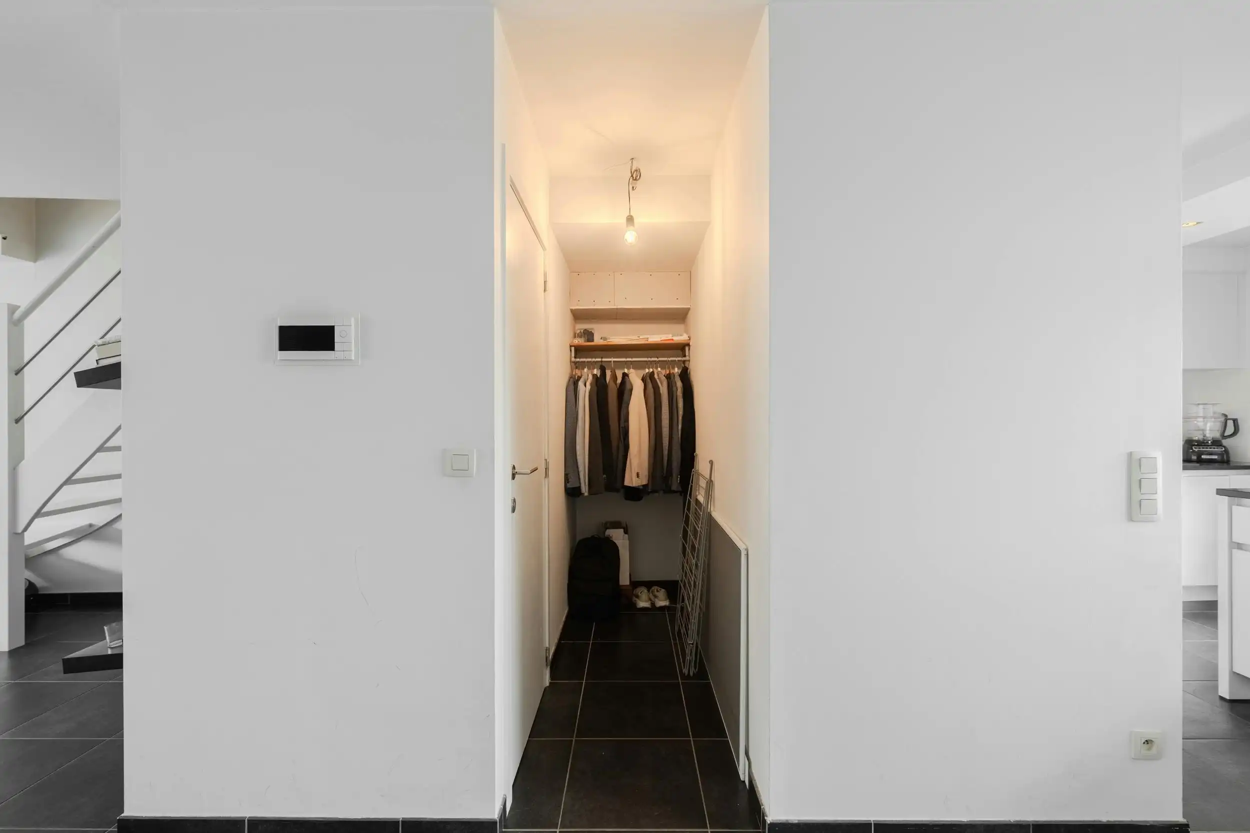 Instapklaar duplex 3 slaapkamer appartement te Bekegem  foto 20