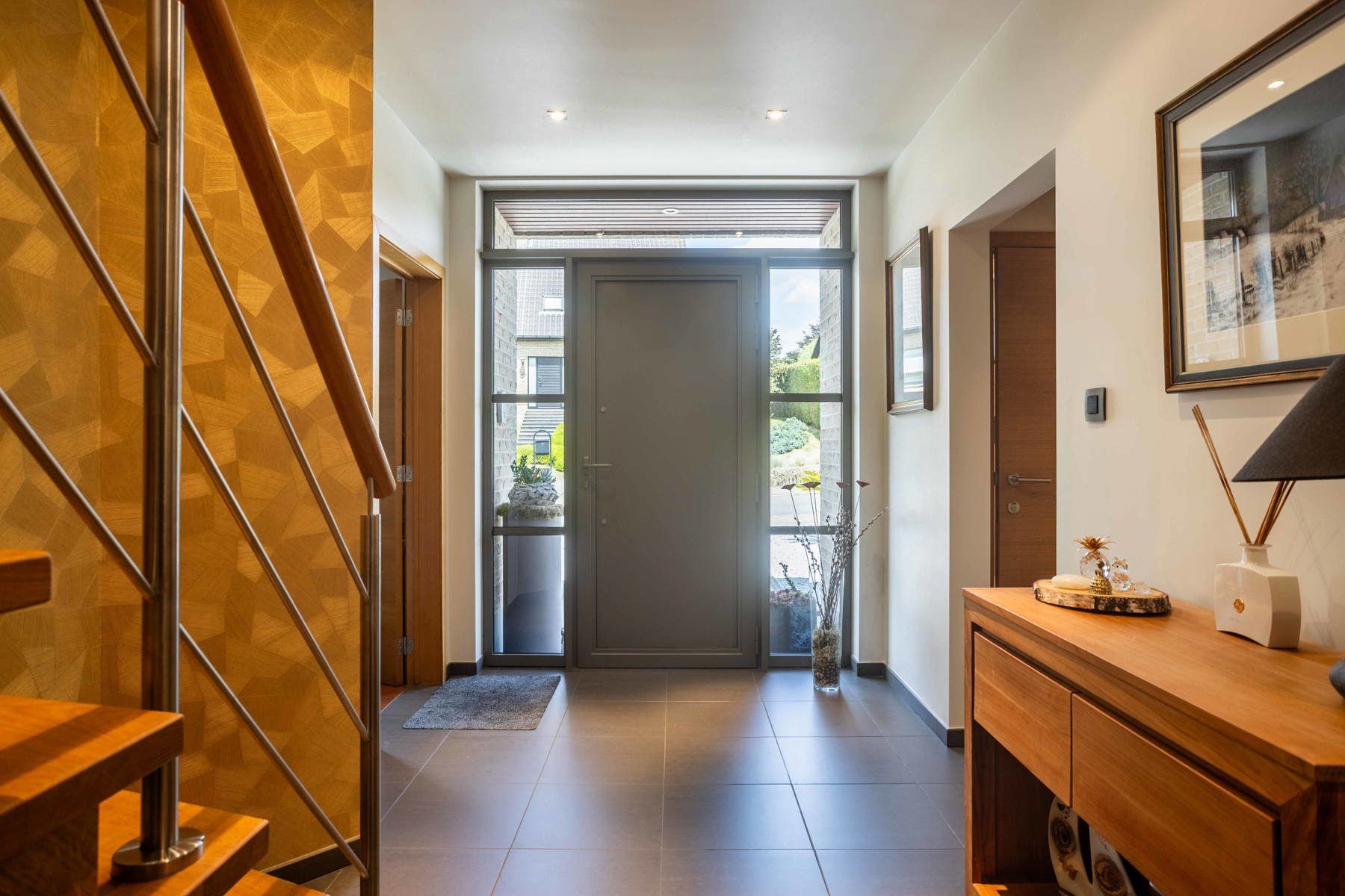 Instapklare woning 4 slpks met zwembad en poolhouse foto 5
