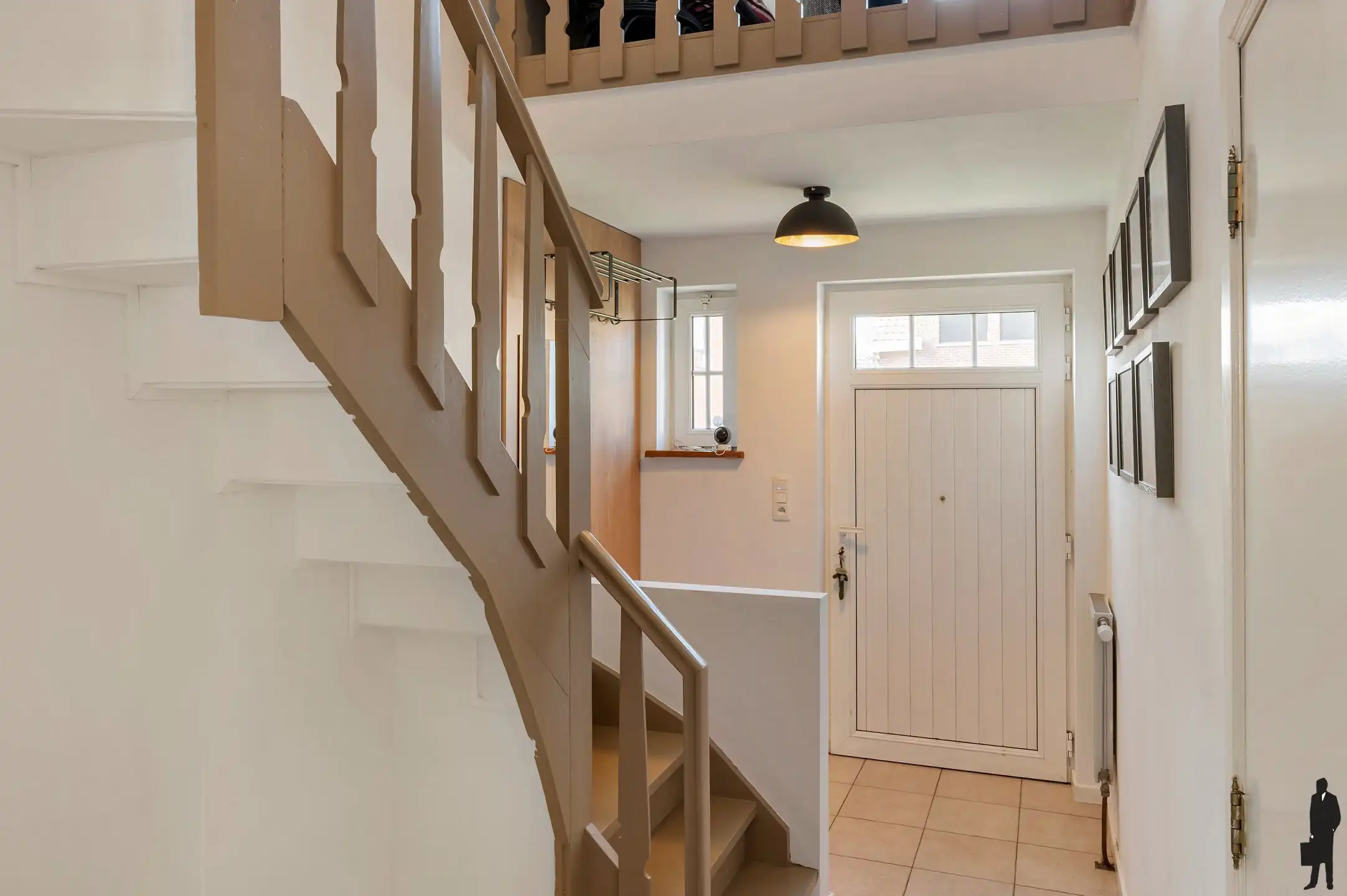 Charmante gezinswoning met zonnige tuin, garage en 3 slaapkamers op rustige ligging foto 14