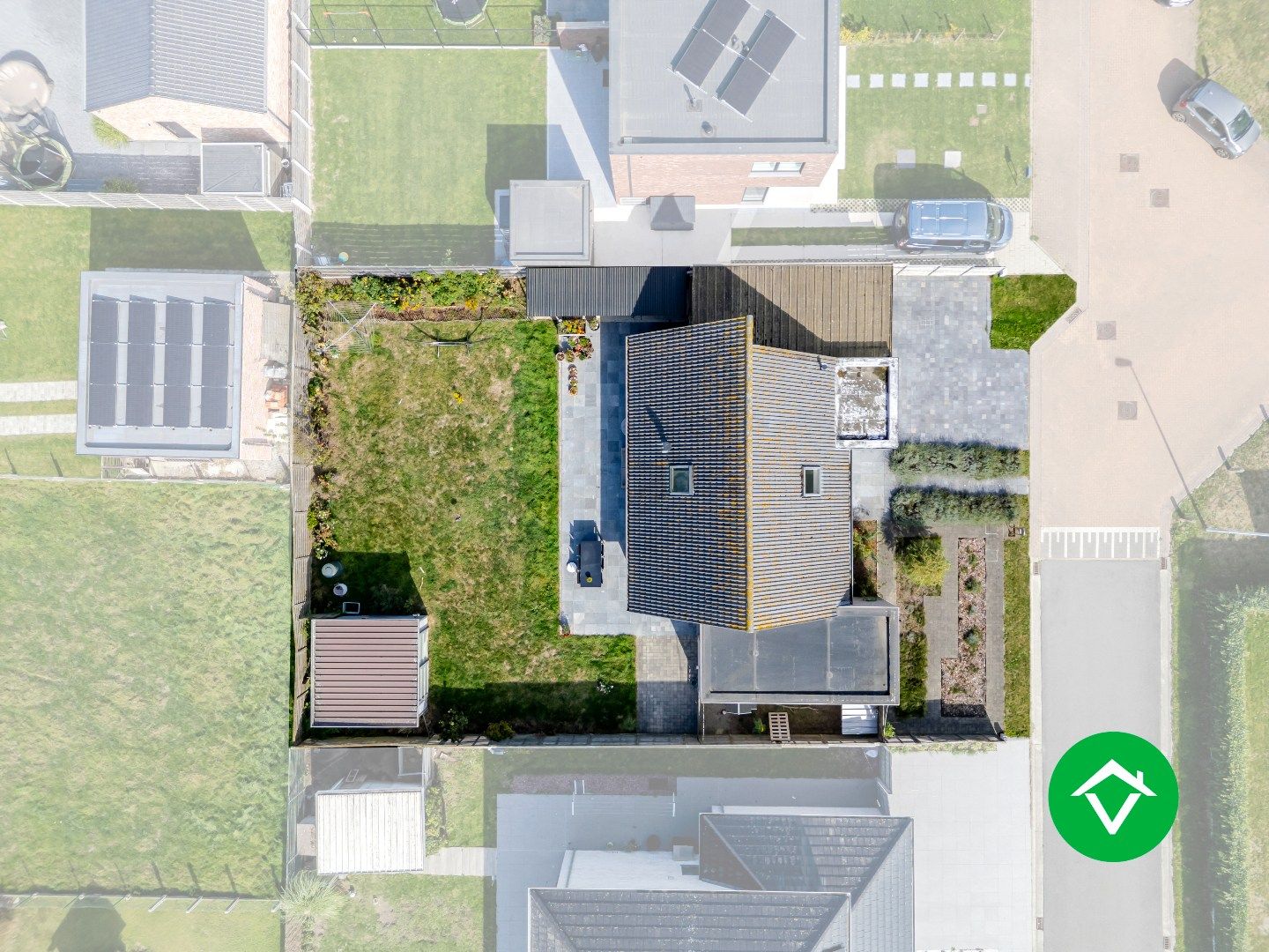 Hedendaagse gezinswoning met 5 slaapkamers en carport in Koekelare (De Mokker) foto 18