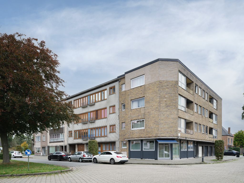 Gerenoveerd en instapklaar hoekappartement te Gentbrugge op fietsafstand van Gent centrum foto 8