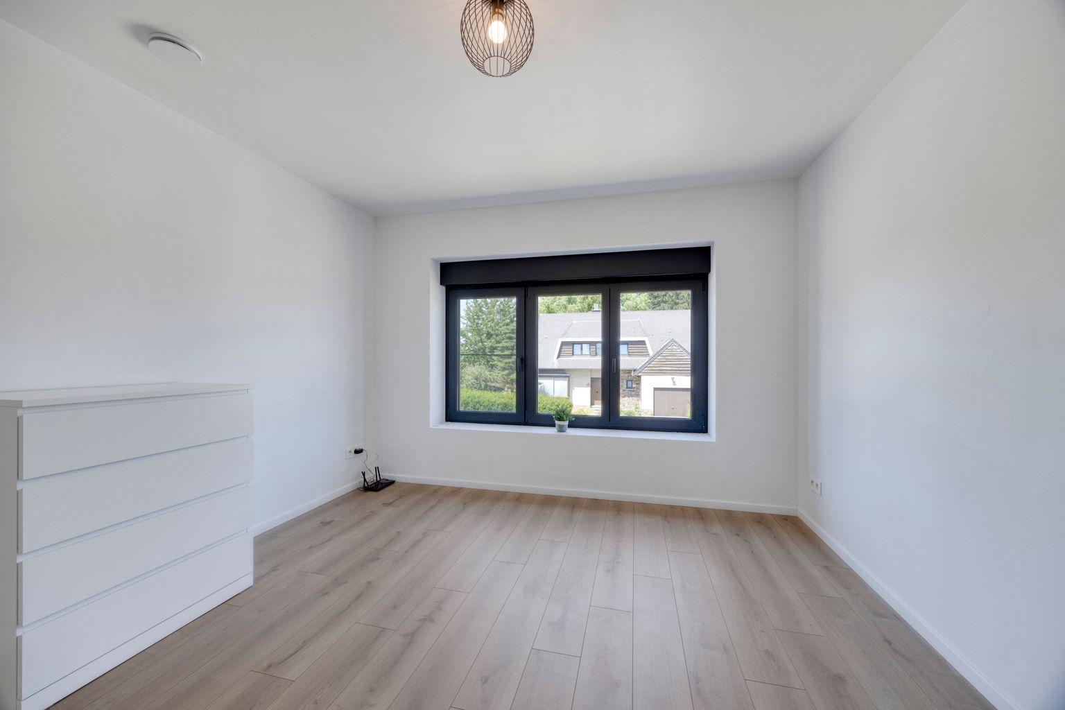 instapklare, volledig gerenoveerde woning met tuin in Tienen foto 23