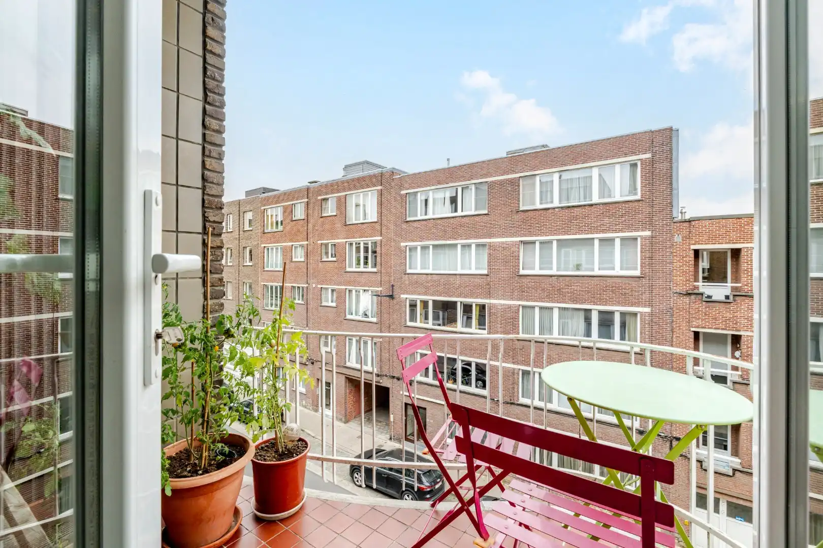 Lichtrijk appartement met twee terrassen foto 10