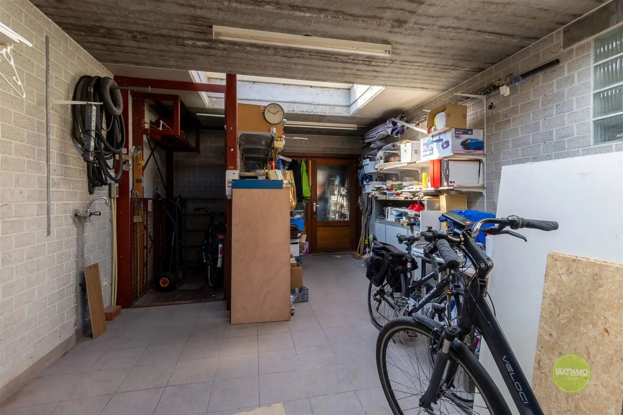 Uniek handelshuis met ruime woonst op toplocatie in Mol  foto 39