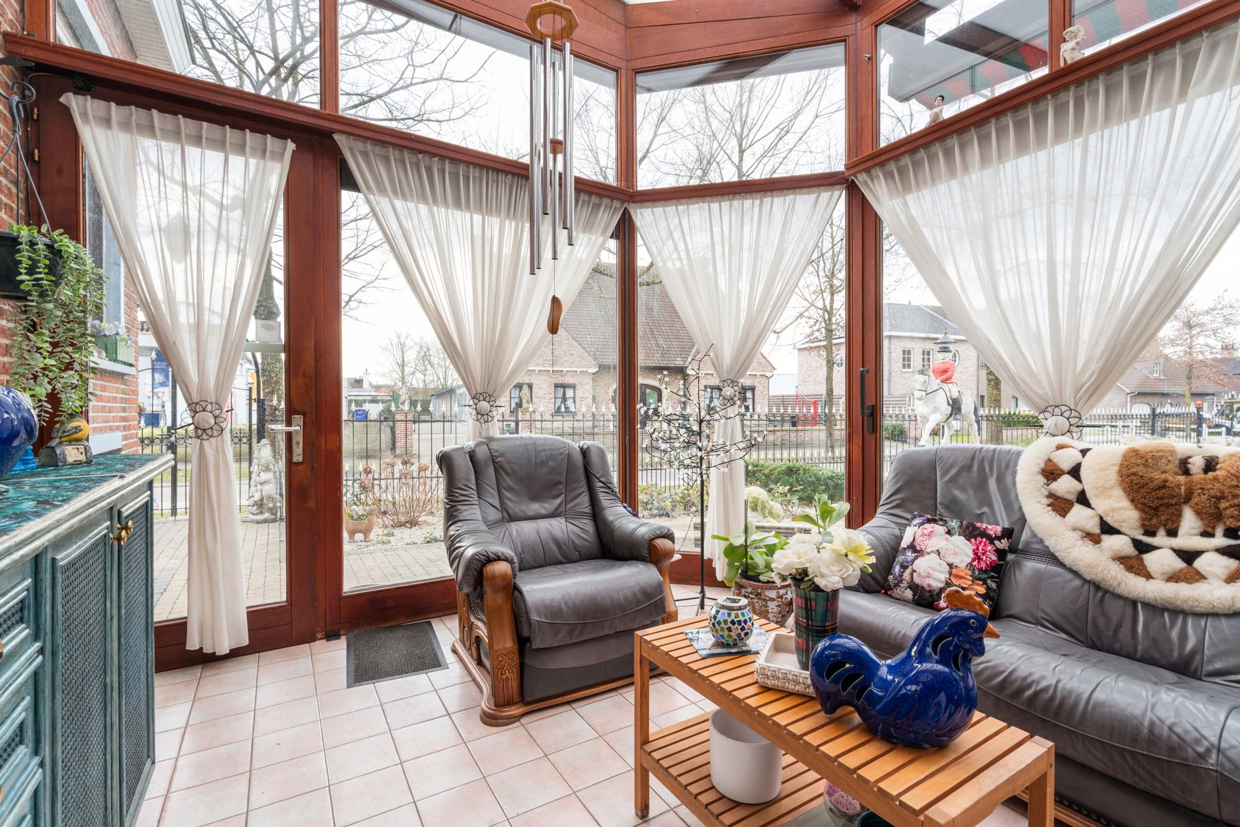 Klassieke, Charmante Vrijstaande Villa te Koop in het geliefde Merelbeke. foto 10