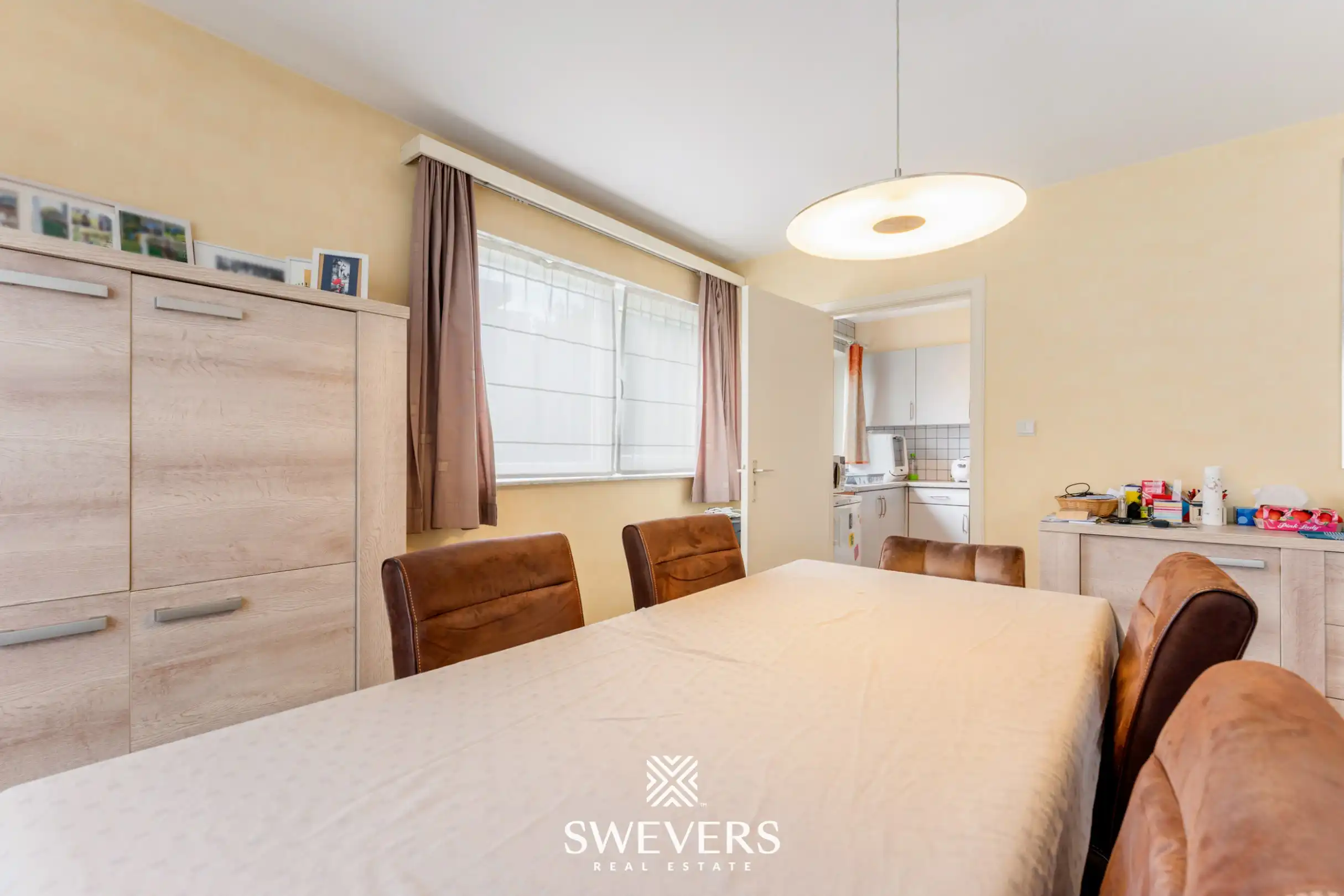 Ruim gelijkvloers 3-slaapkamerappartement inclusief autostaanplaats en kelderberging nabij Hasselt-centrum foto 10