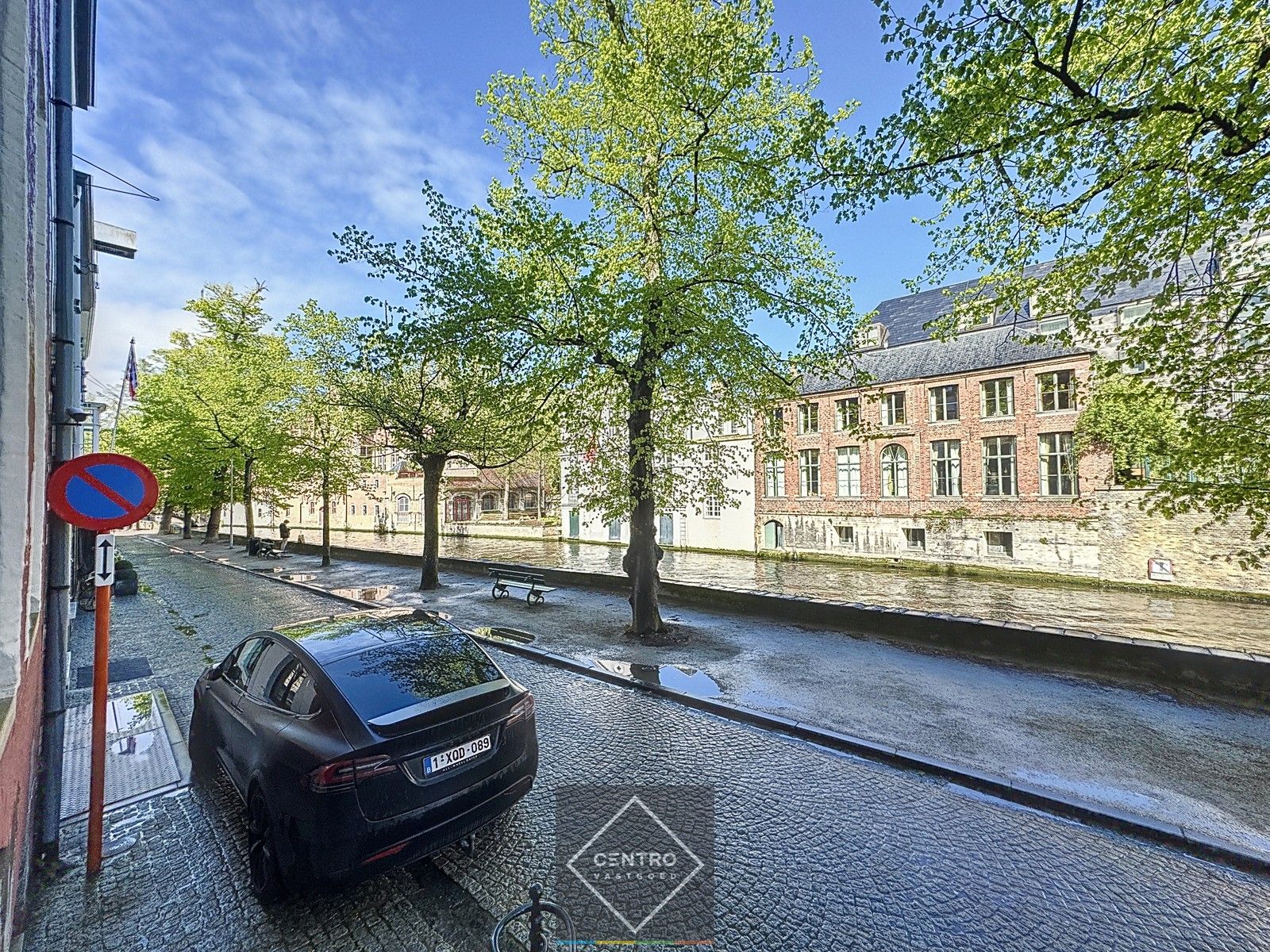 Exclusief aanbod: Authentieke HERENWONING (met kantoren en stadstuin) langs de Brugse reien in het historisch centrum van Brugge. Op 50m van de vismarkt en 150m van de Burg. foto 28