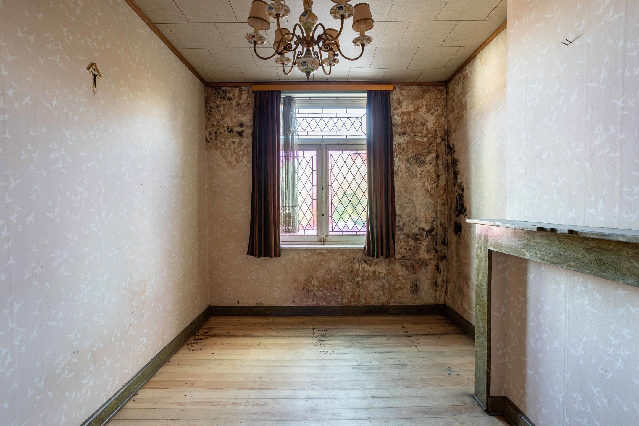 Authentieke woning met 4 slaapkamers te koop in Ronse foto 15