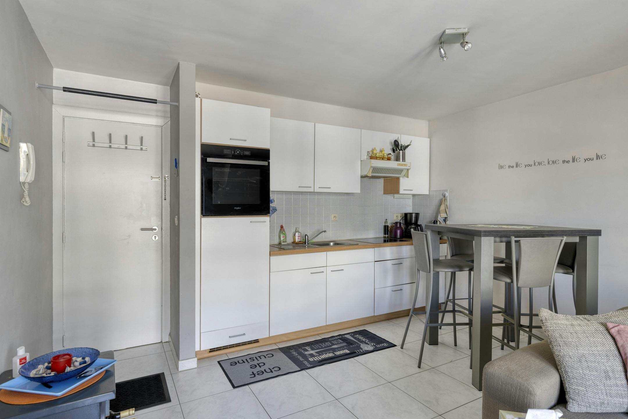 Instapklare duplex met 2 slaapkamers in het hartje van Koksijde-Bad foto 6