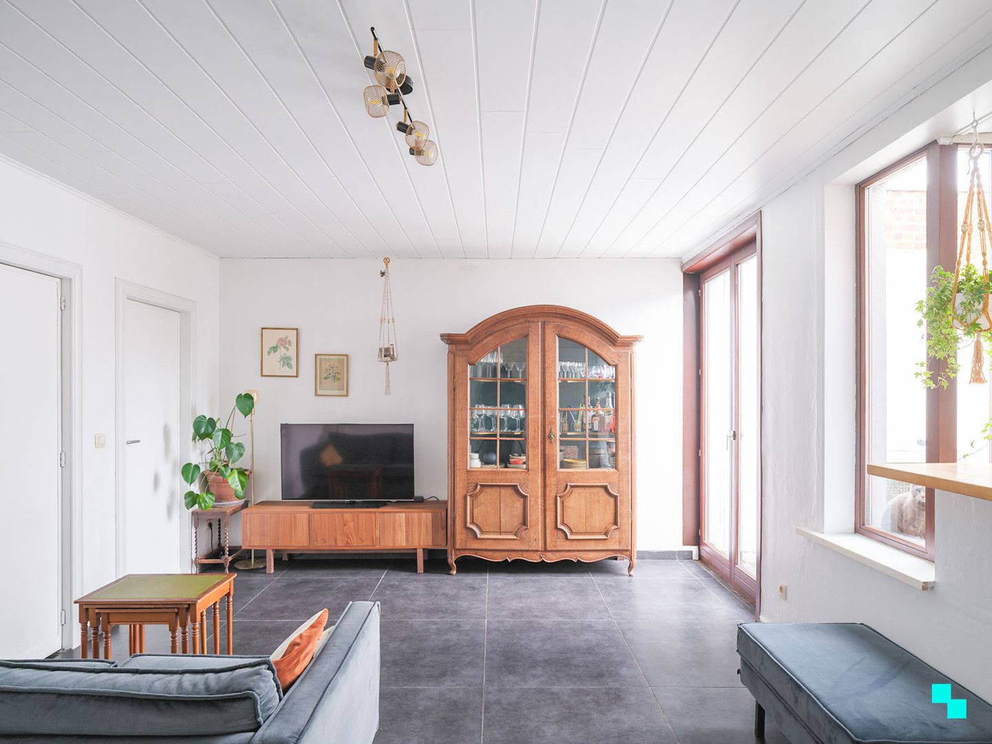 Charmante op te frissen woning met drie kamers en zonnige tuin foto 7