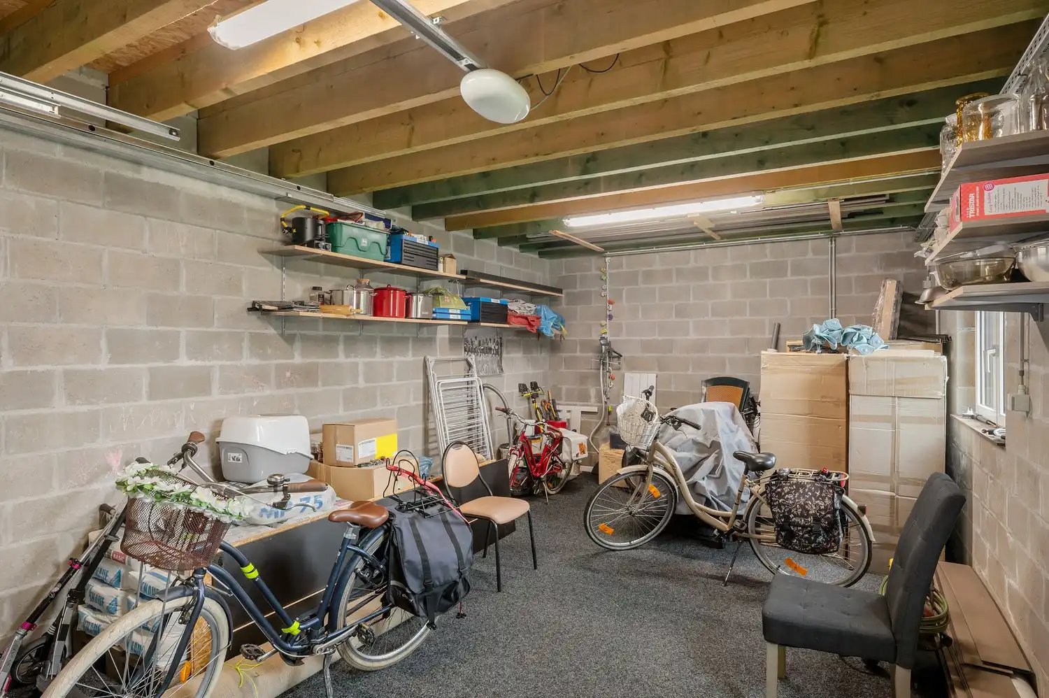 Ruime rustige vrijstaande woning met nieuwbouw-uitbouw foto 23