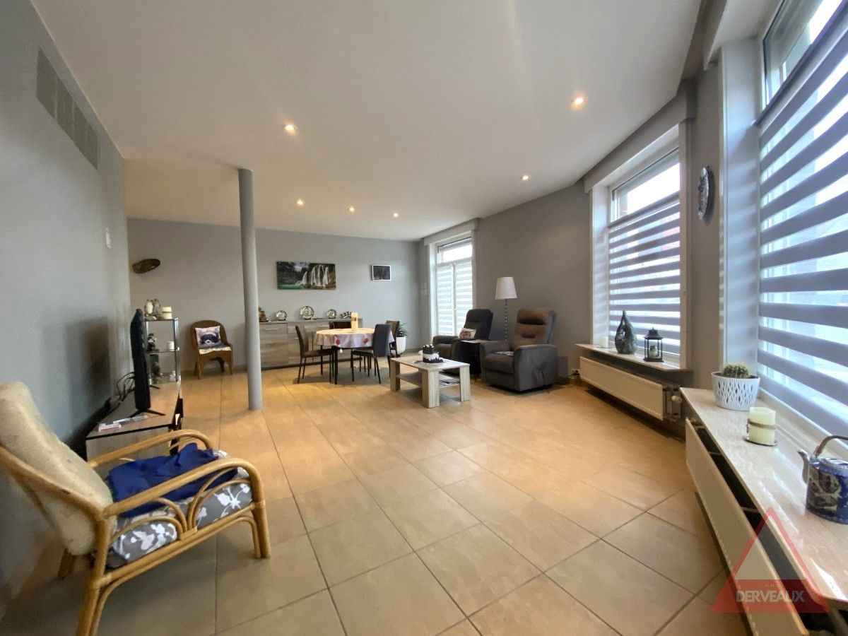 Roeselare – Gelijkvloers appartement met garage en directe toegang foto 5