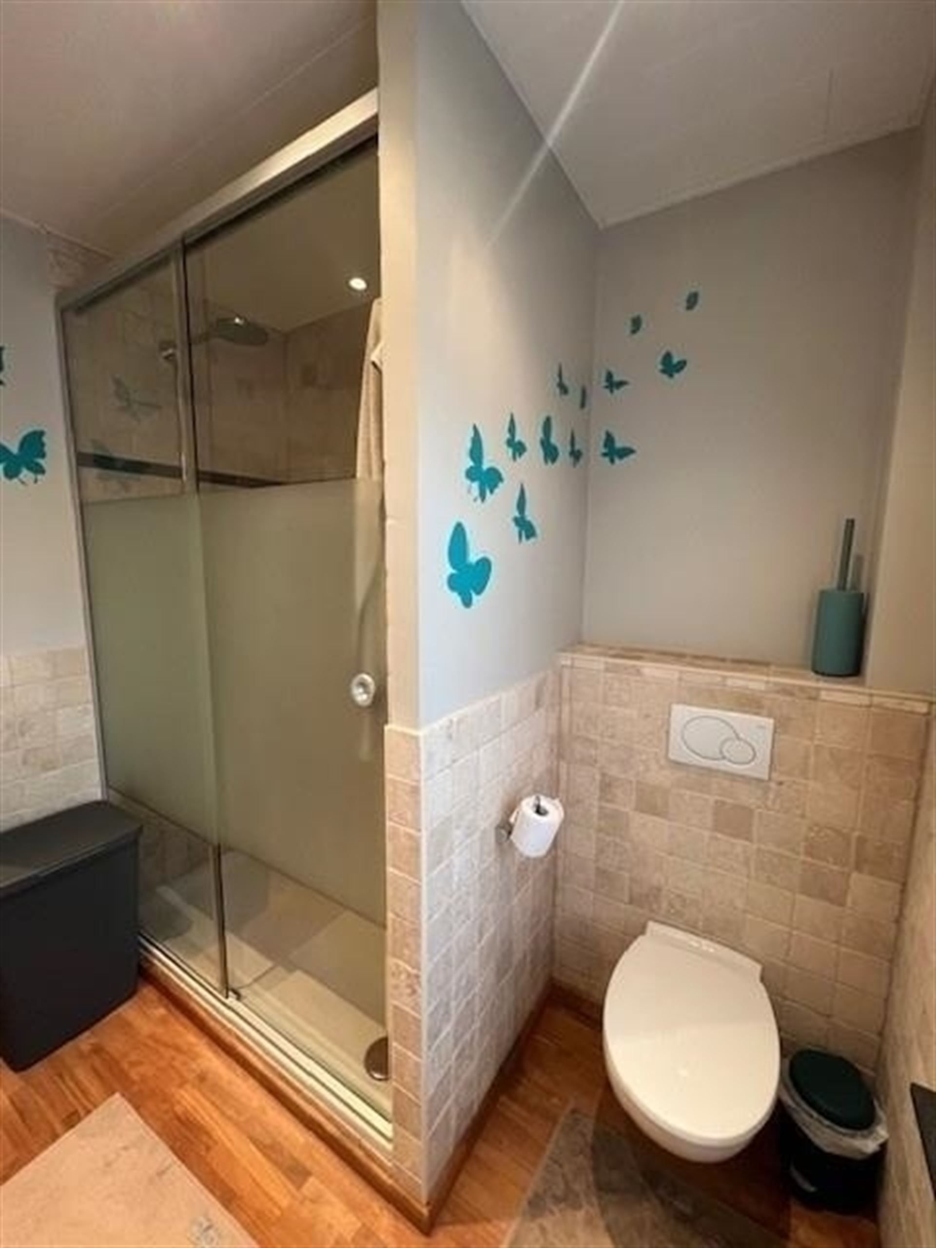 Charmante woning met tuin en uitweg voor fietsen! foto 8