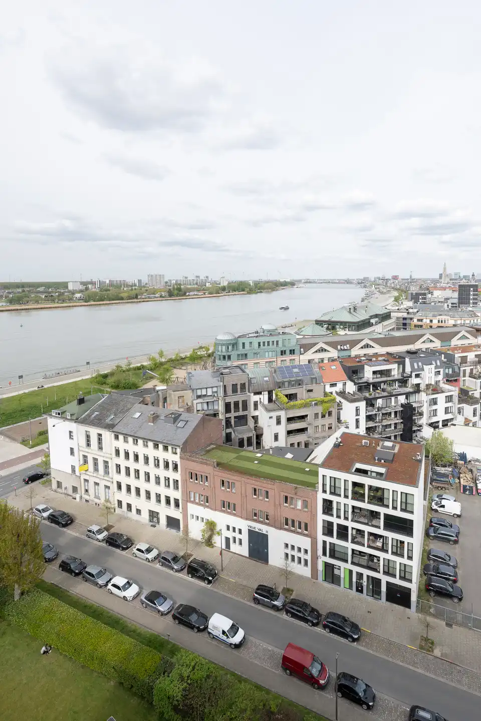 Studio met terras & panoramisch zicht op topligging foto 19