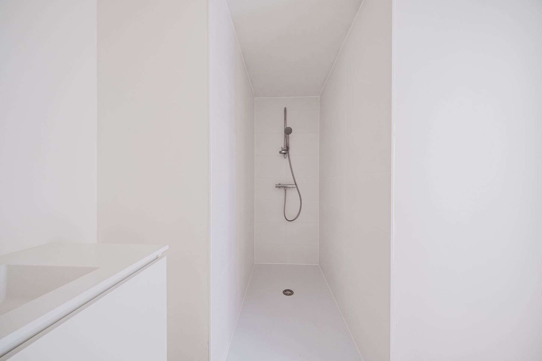 Gloednieuw 1 slaapkamer-appartement met terras op t' Zuid  foto 7