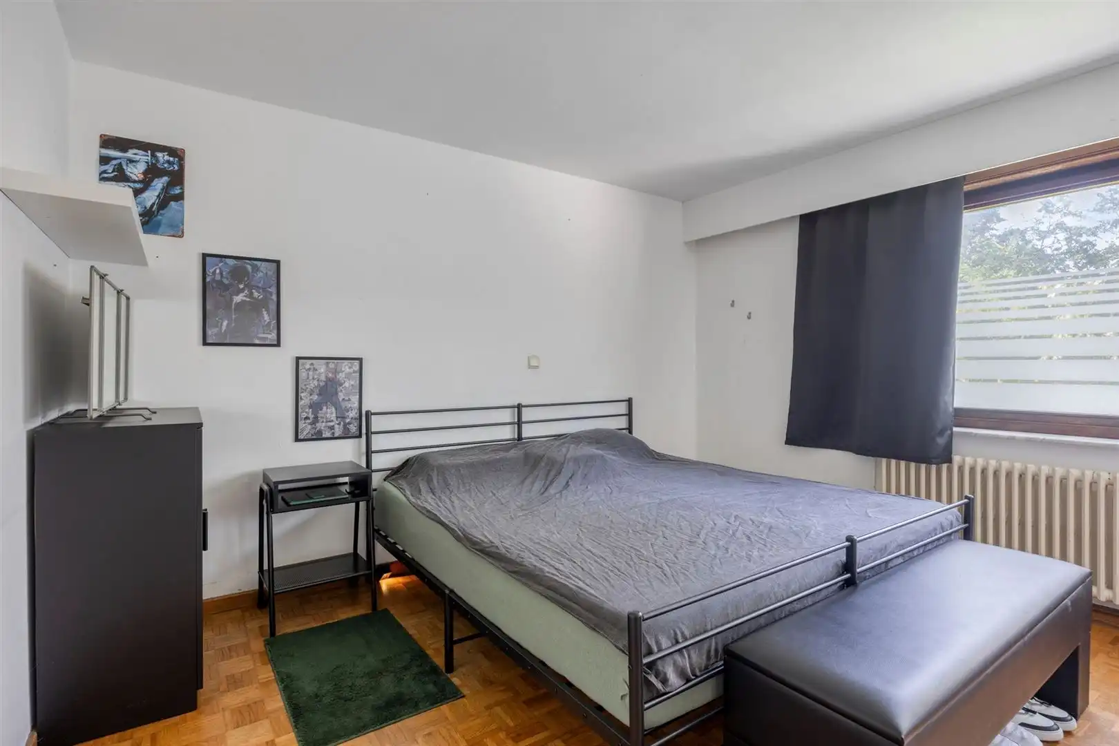 TE KOOP: Gerenoveerd appartement met 2 slaapkamers, terras en garage te Heusden! foto 12