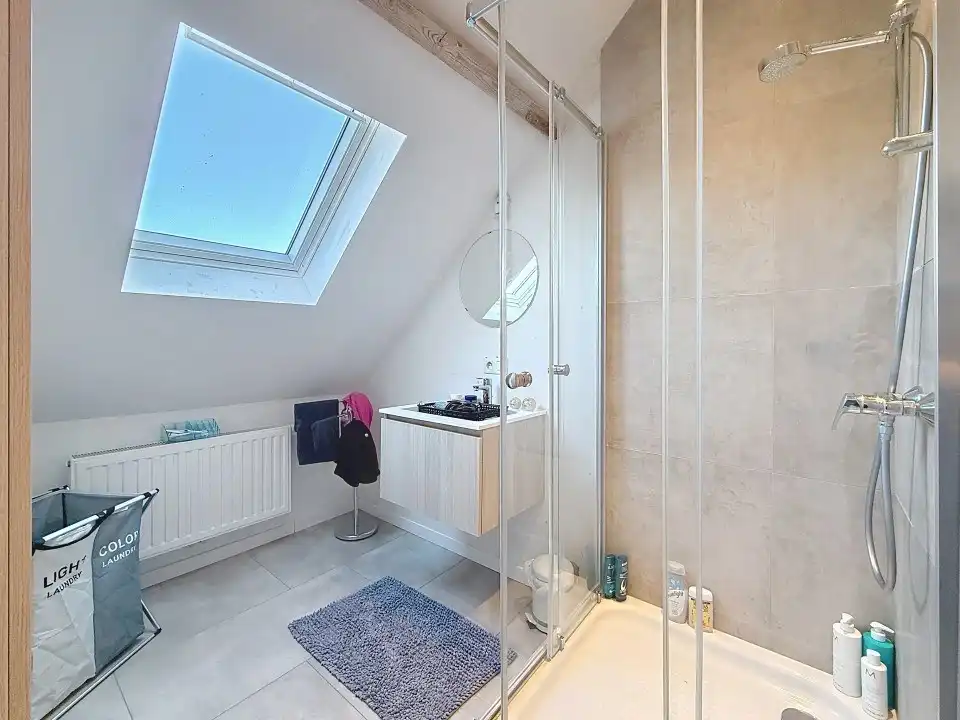 Nieuwbouwappartement met 2 slaapkamers, terras en garage foto 6