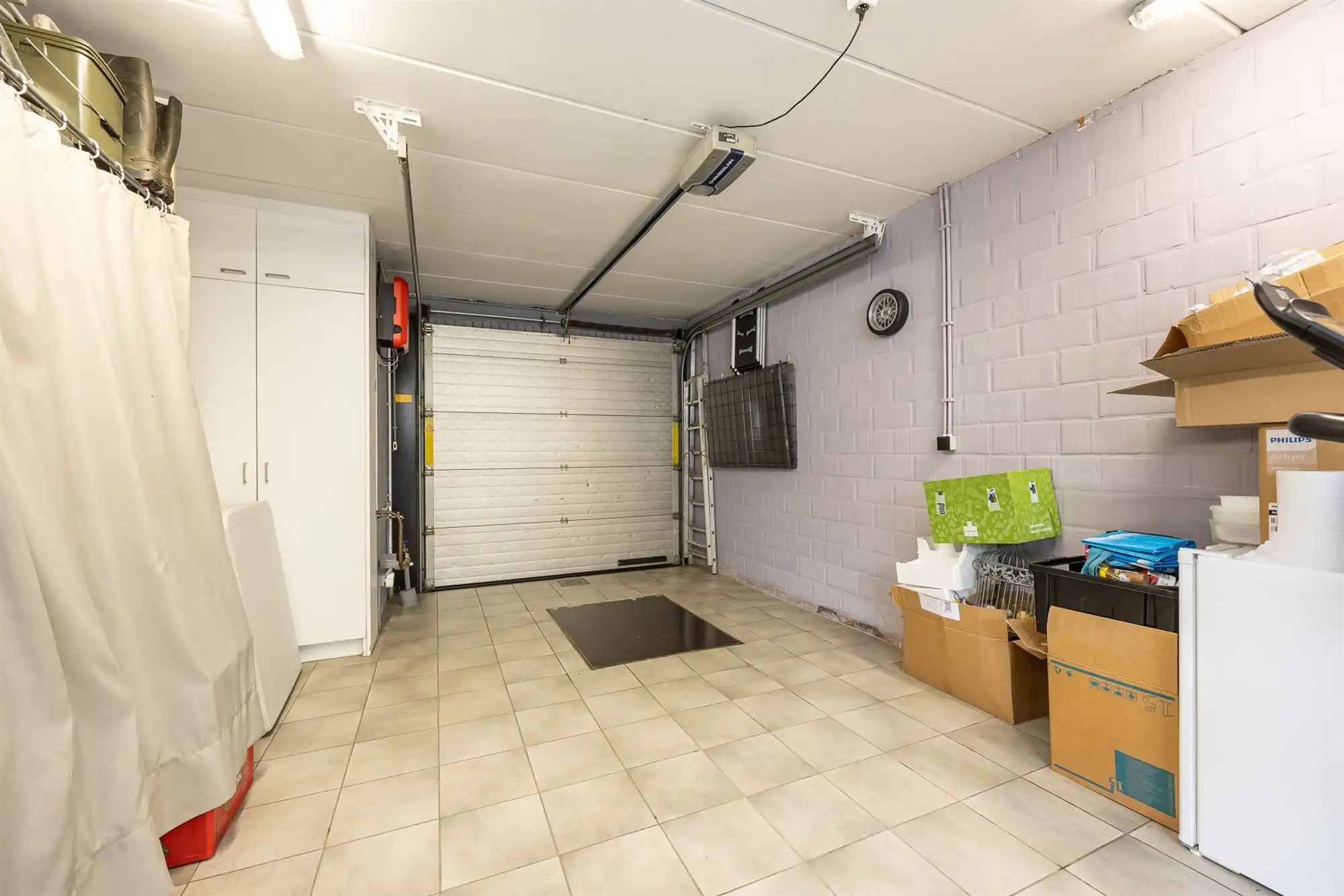 Instapklare woning met 4 slaapkamers en garage foto 27