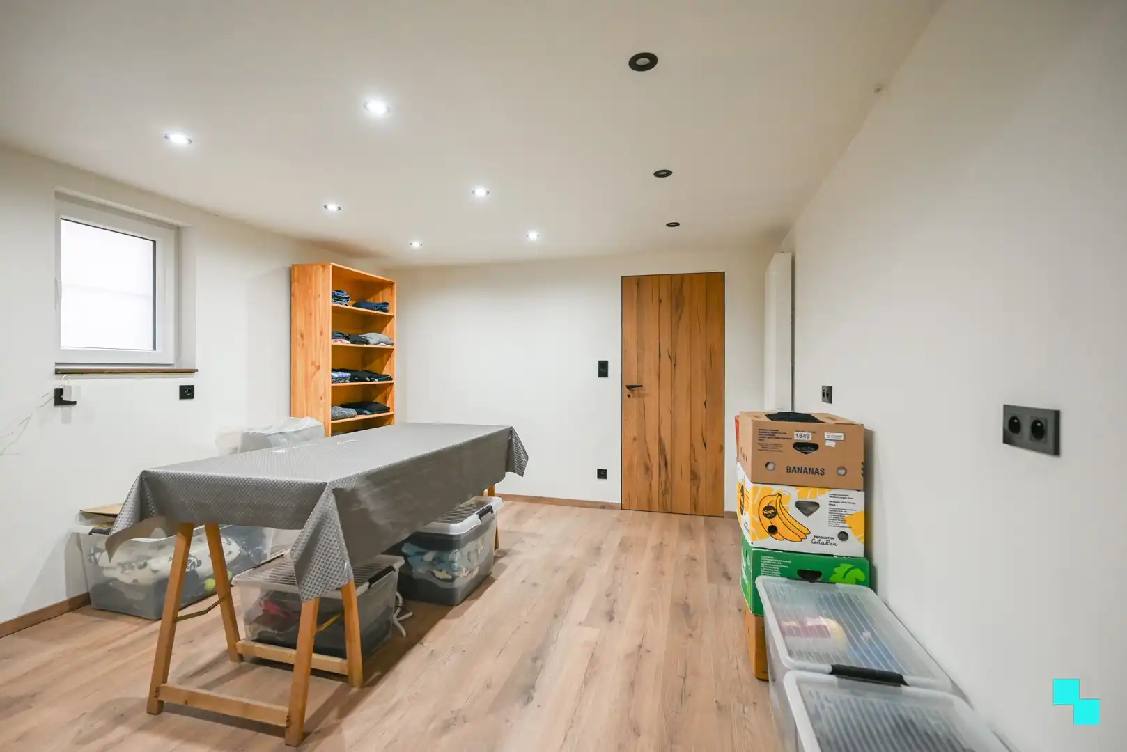 Ruime eengezinswoning met inpandige garage nabij het centrum van Kuurne! foto 15