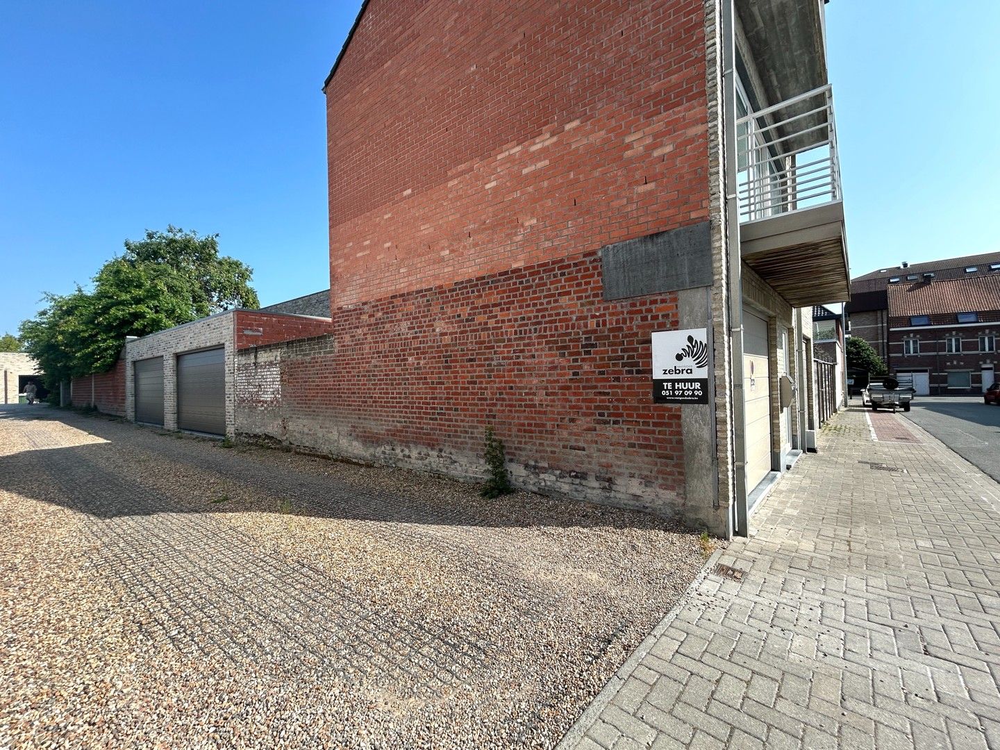 Praktische opslagplaats in centrum Izegem! foto 6