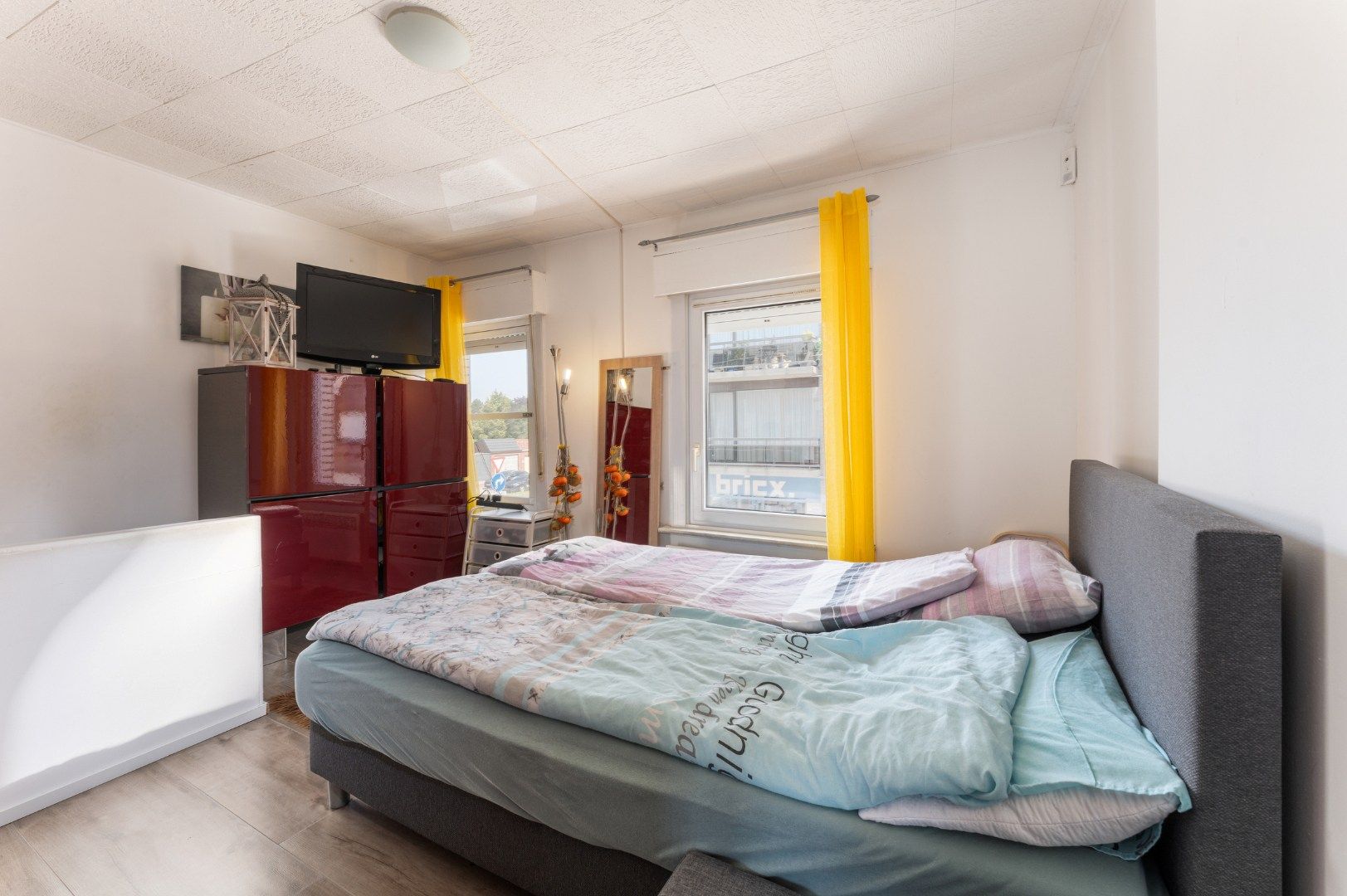 Centrale rijwoning met drie slaapkamers en terras in hartje Roeselare foto 11