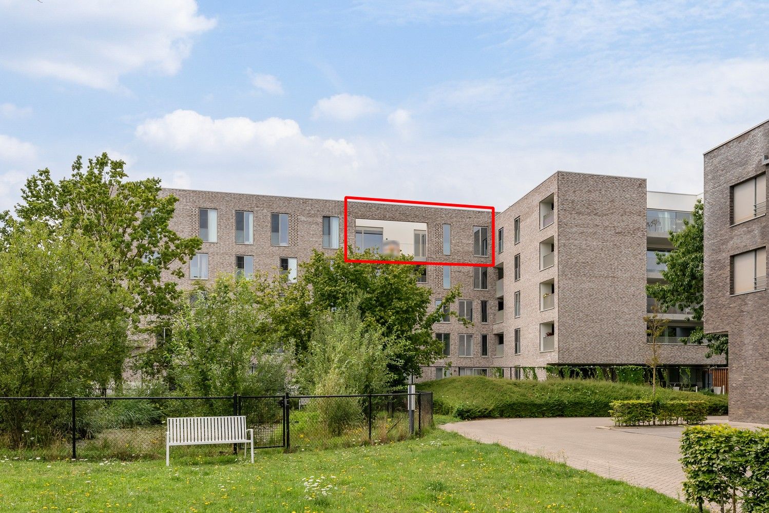 LAATSTE BEN DAKAPPARTEMENT | 130m² | 3 SLKS  | TERRAS foto 3