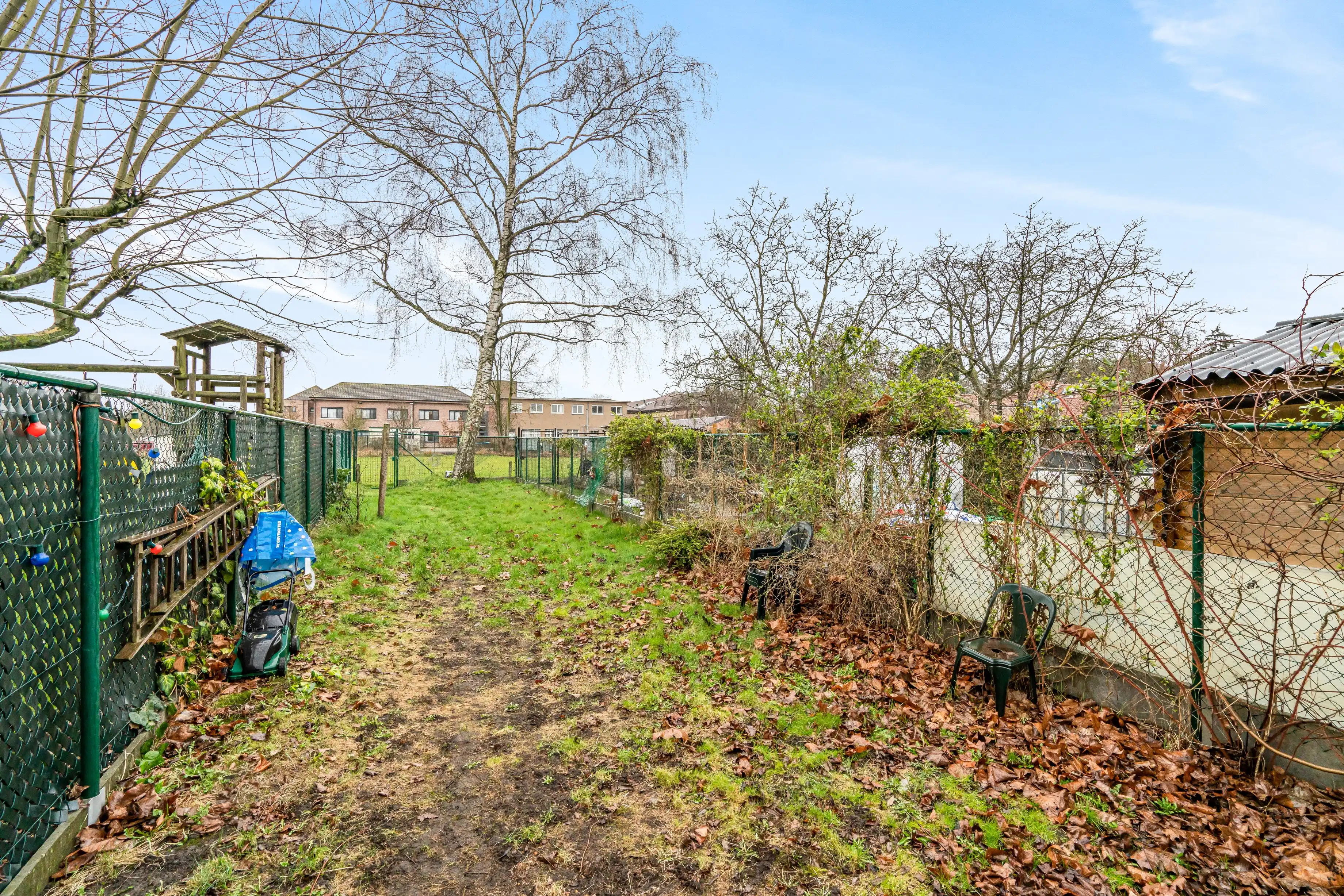 Woning voor grote gezinnen (6 slpks & 2 badkamers) foto 16