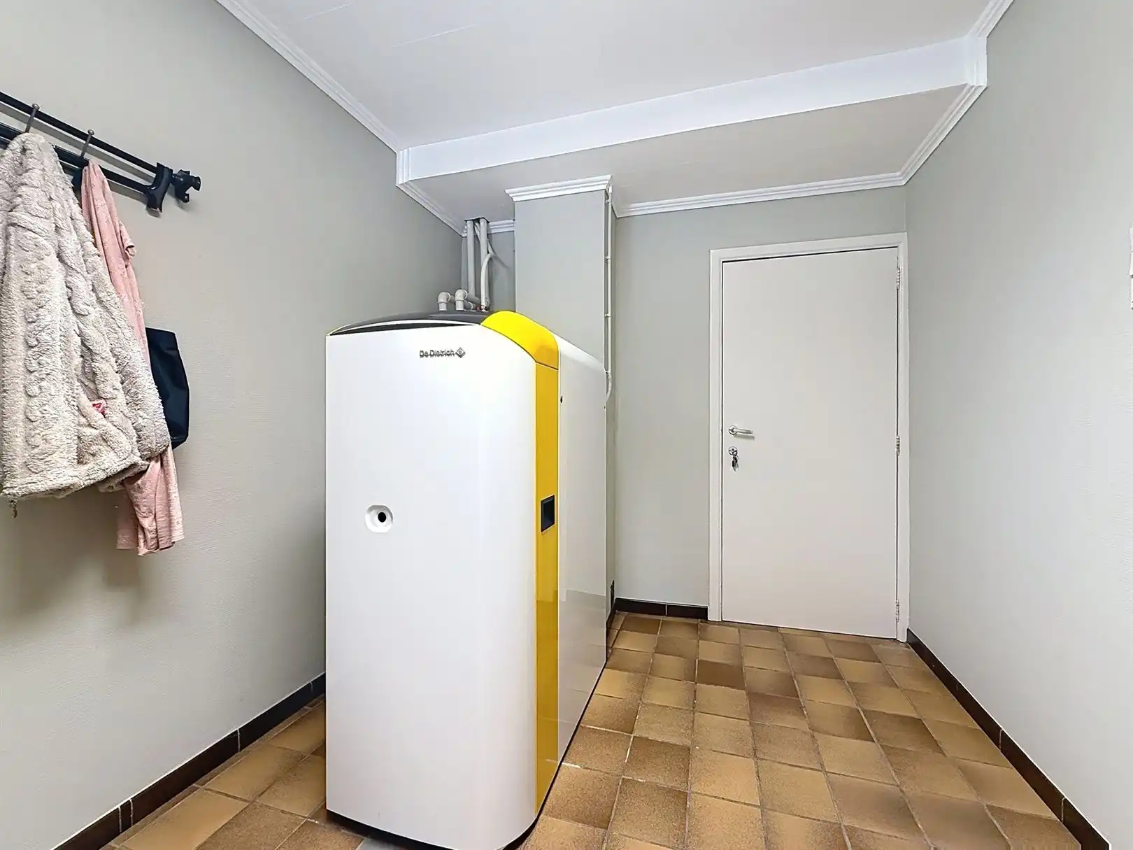 Ruime woning met extra woon- of werkpotentieel  foto 70