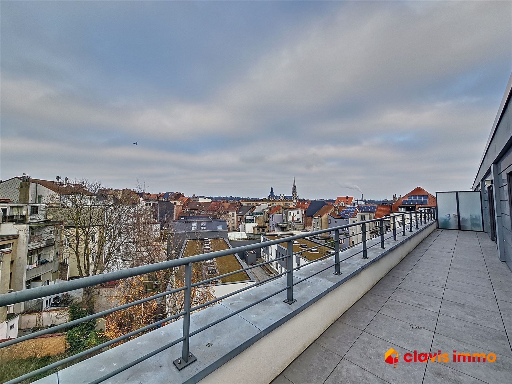 Prachtige penthouse met uitzonderlijk terras foto 14