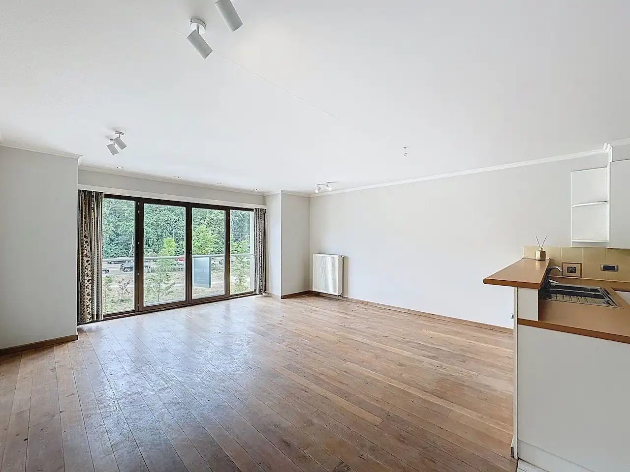 Ruim en lichtrijk appartement gelegen op de tweede verdieping van een goed onderhouden residentie foto 9