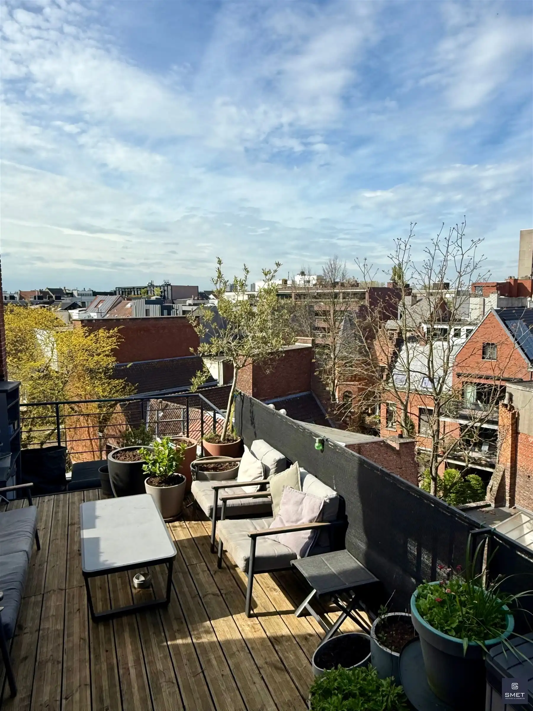 UNIEK DAKAPPART.  (1slpk) MET GEWELDIG DAKTERRAS foto 14