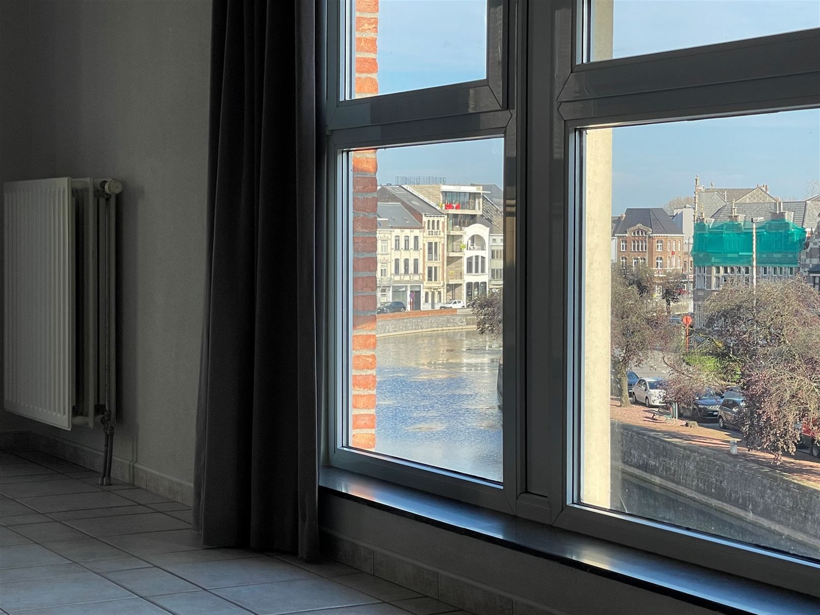 Uniek appartement met terras en 360 graden zicht op Dendermonde foto 11