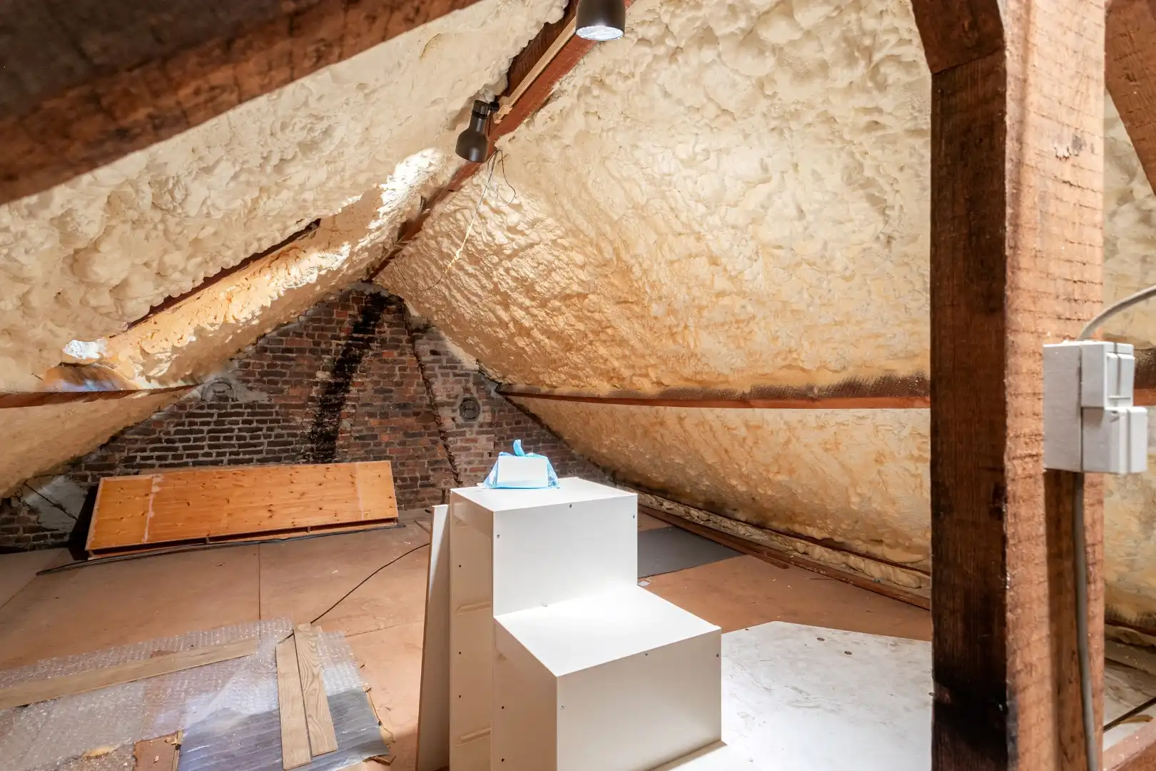 Gerenoveerde 3-gevelwoning met tuin en 4 slaapkamers te Sint-Genesius-Rode foto 22