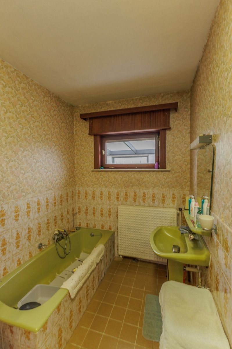 Ruime, rustig gelegen villa foto 12