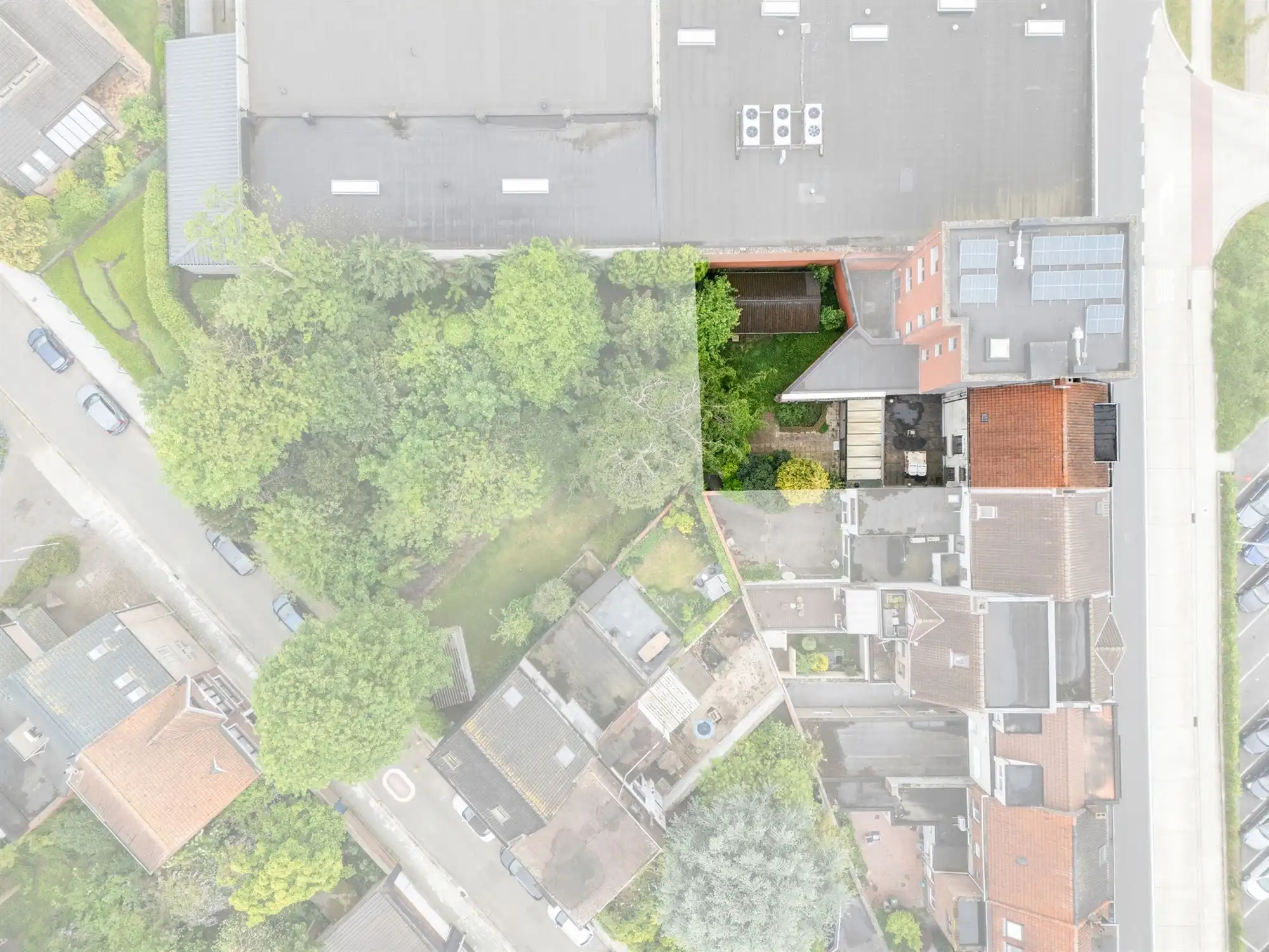 Te renoveren woning met uitzonderlijk potentieel in het centrum van Zelzate foto 19
