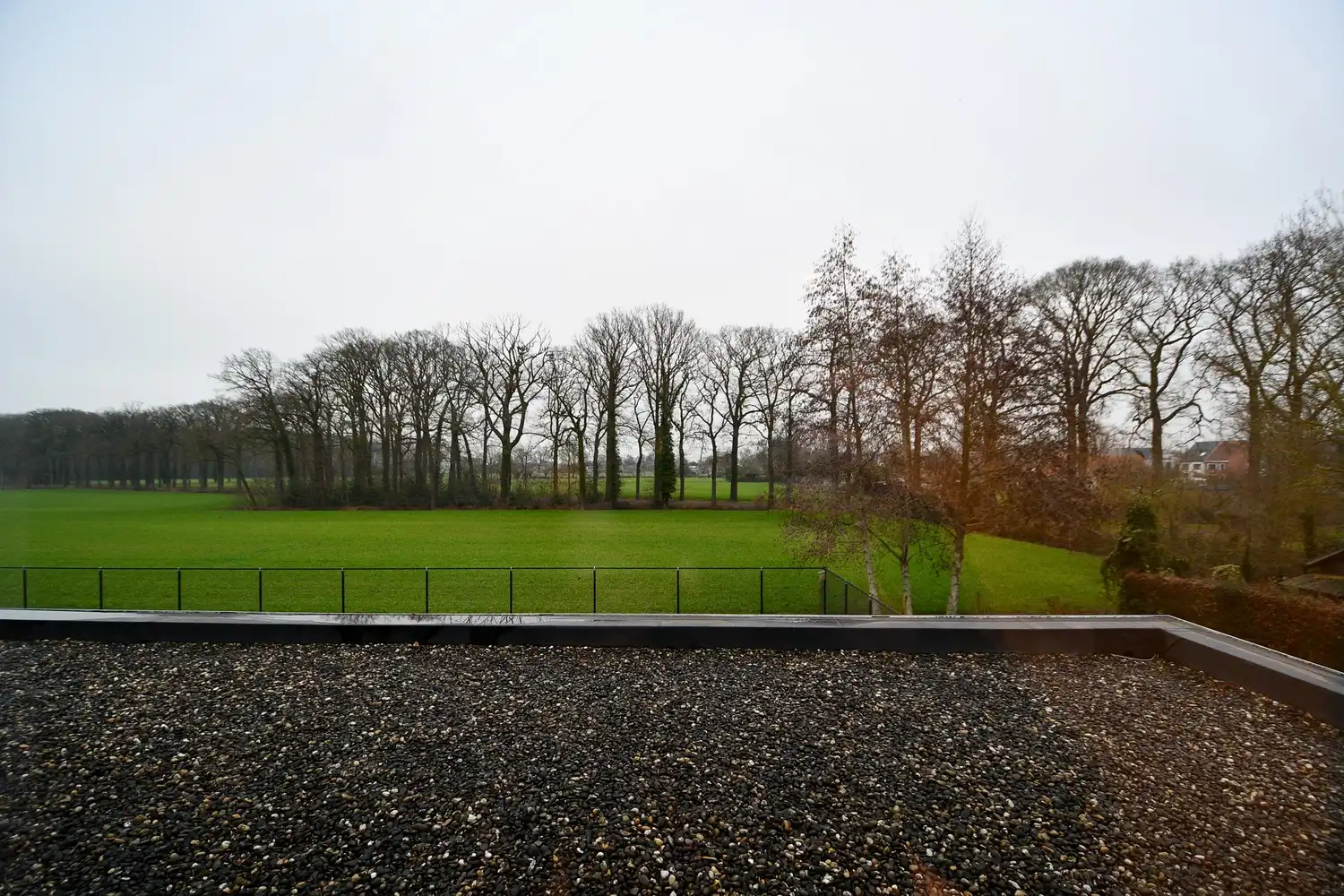 Appartement met bijhorende garagebox te residentie 'KASTEELPARK'! foto 10