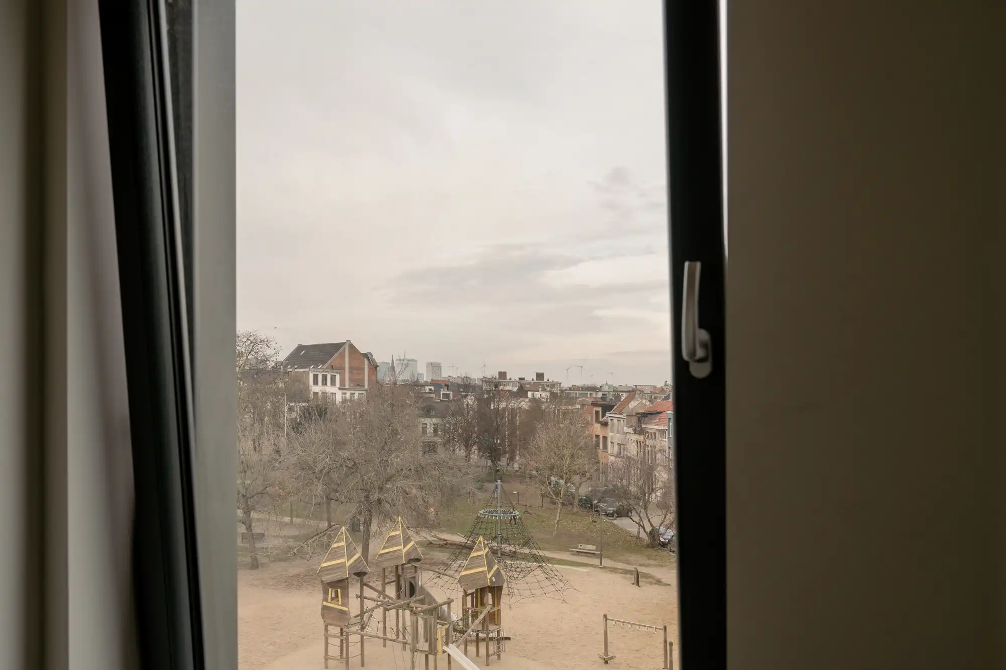 Reuzefijne woning met 6 slaapkamers aan het Krugerplein foto 23