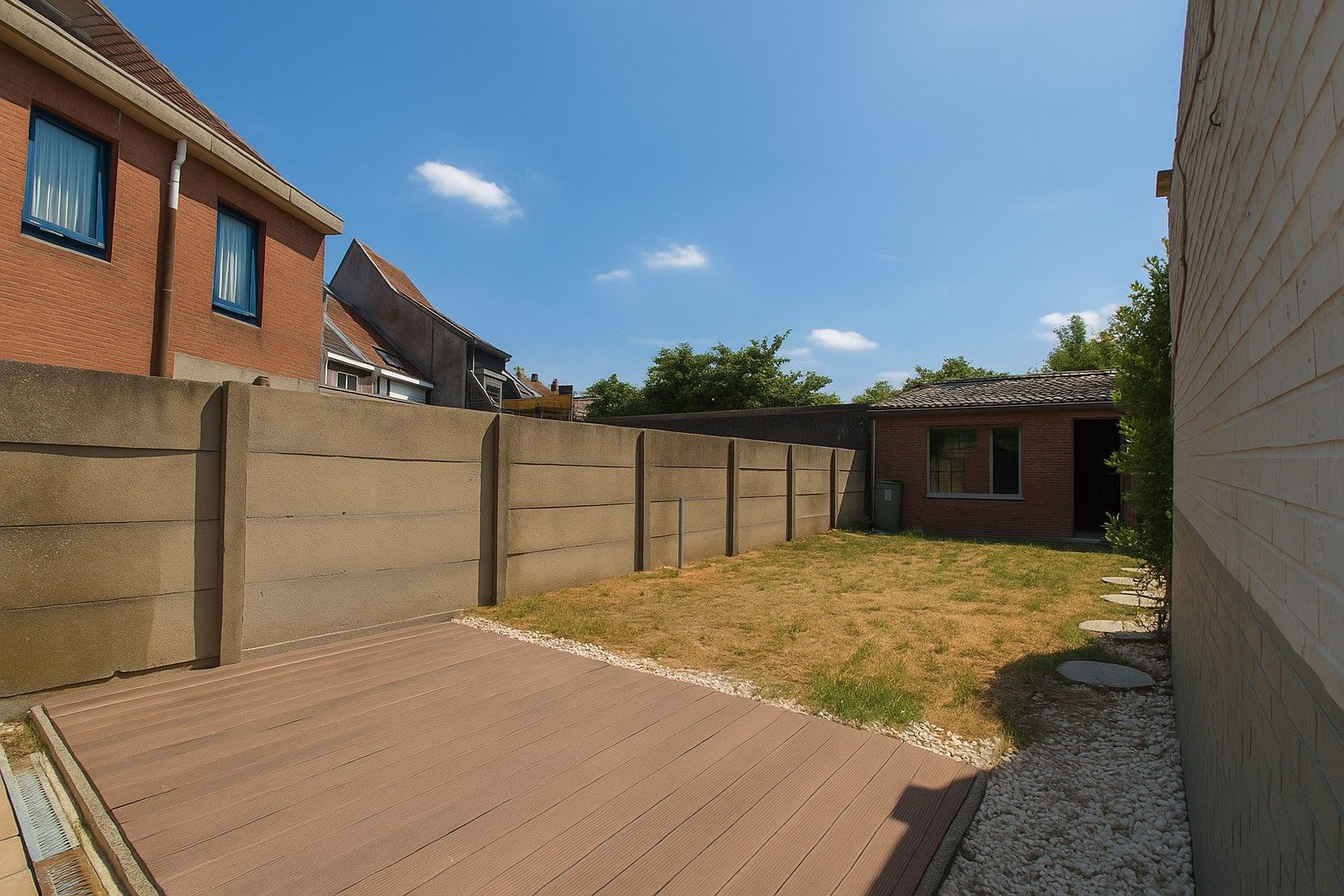 Te koop: Gezellige stadswoning met ruime tuin in het centrum van Sint-Niklaas! foto 13