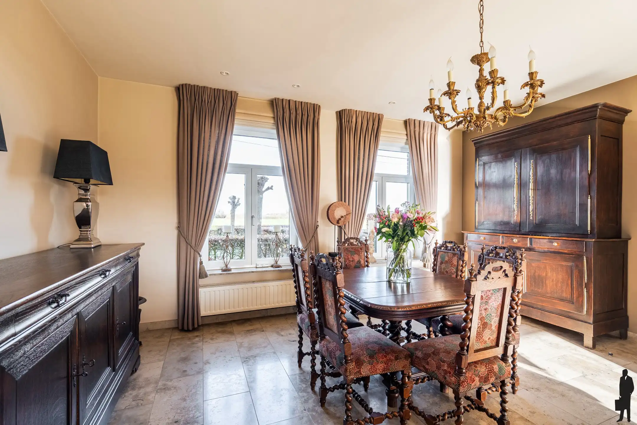 Landelijk gelegen woning in Minderhout op ca 9.000 m² grond foto 23