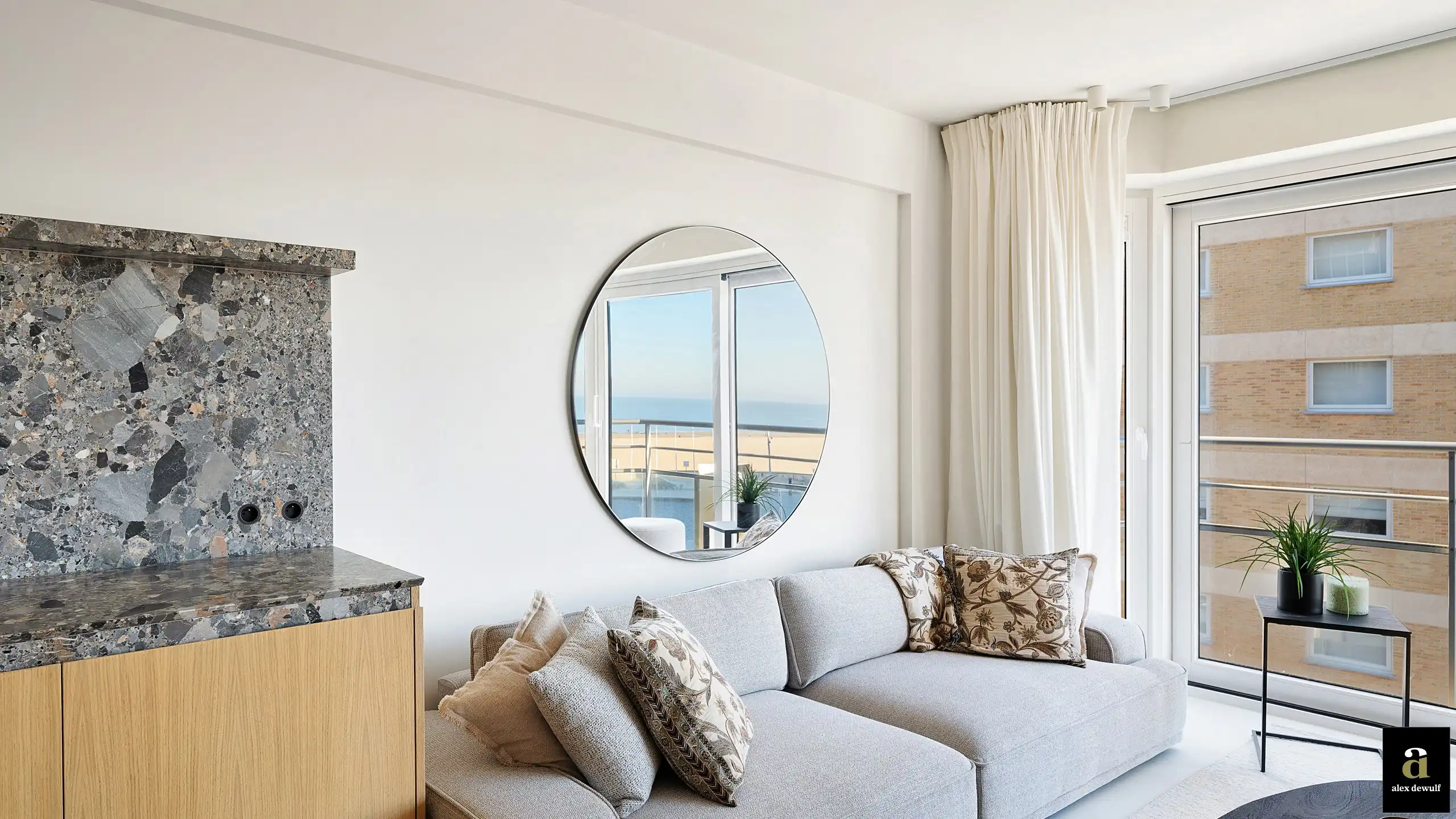 Prachtig zonnig gerenoveerd appartement met zeezicht [Koningslaan - Knokke]. foto 3